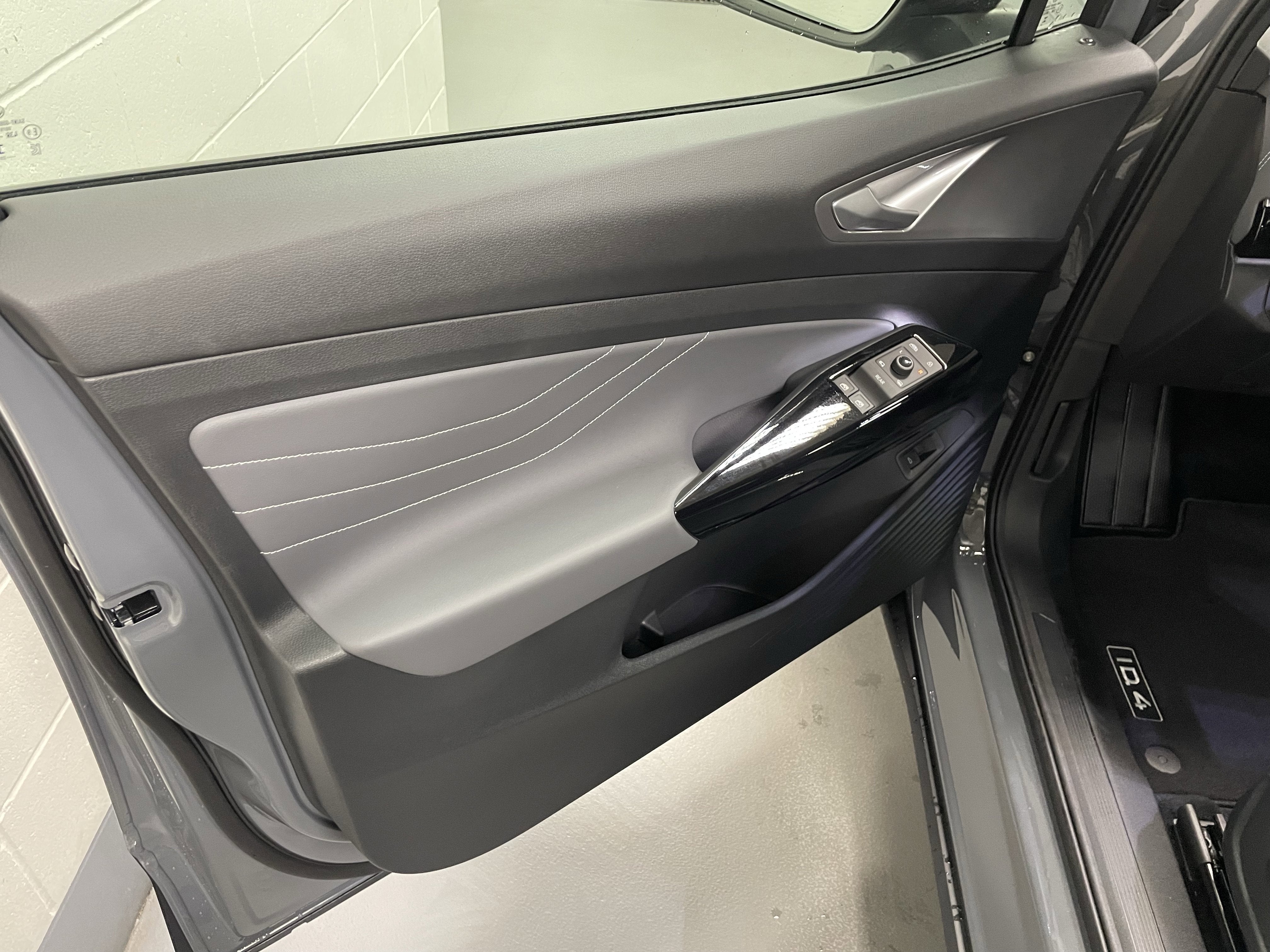 2025 Volkswagen ID.4 Pro S Plus