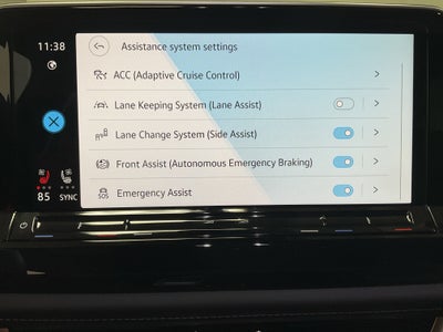 2026 Volkswagen Atlas Cross Sport 2.0T SE w/Technology