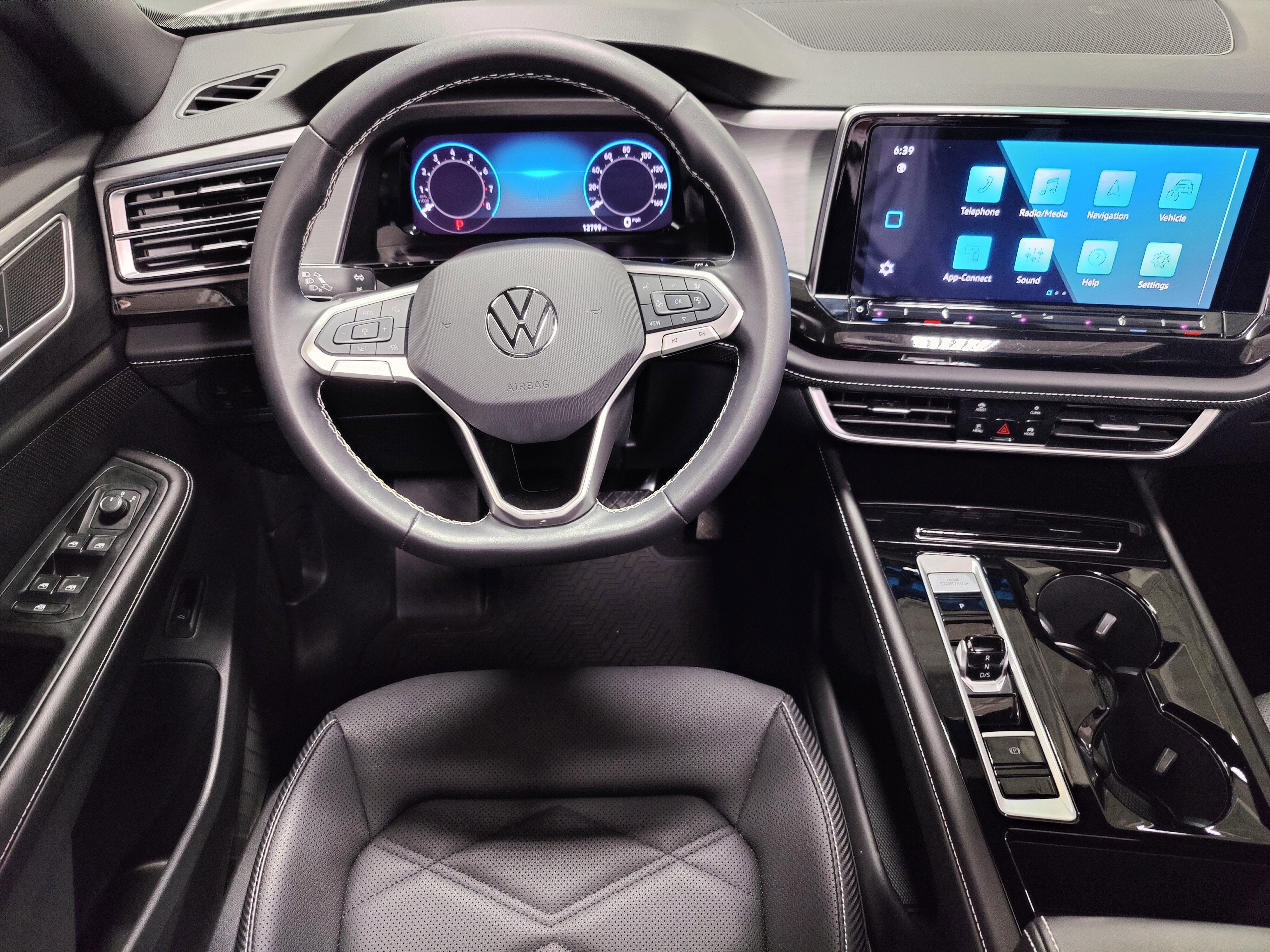 2026 Volkswagen Atlas Cross Sport SE AWD w/Technology & Sunroof