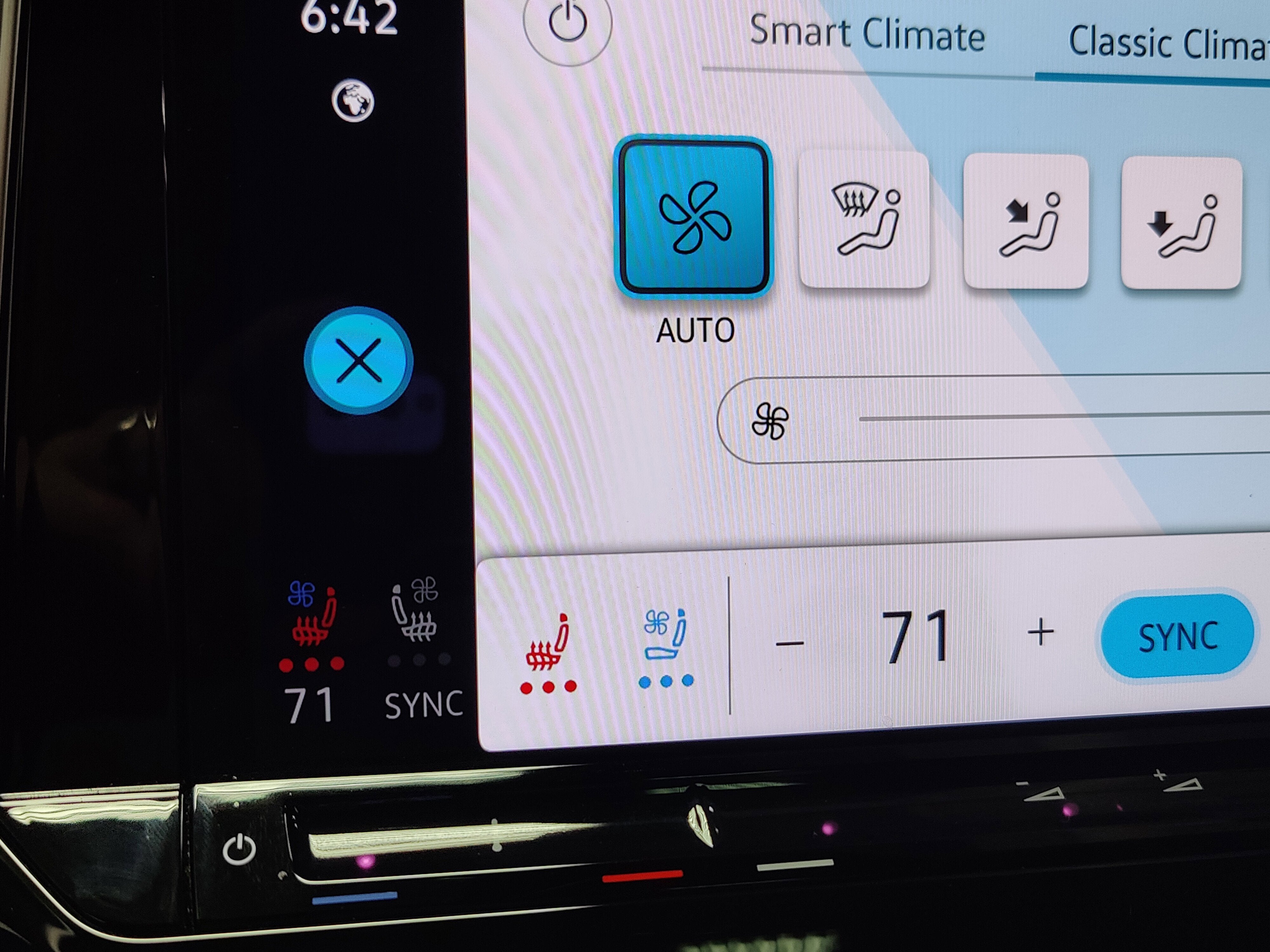 2026 Volkswagen Atlas Cross Sport SE AWD w/Technology & Sunroof