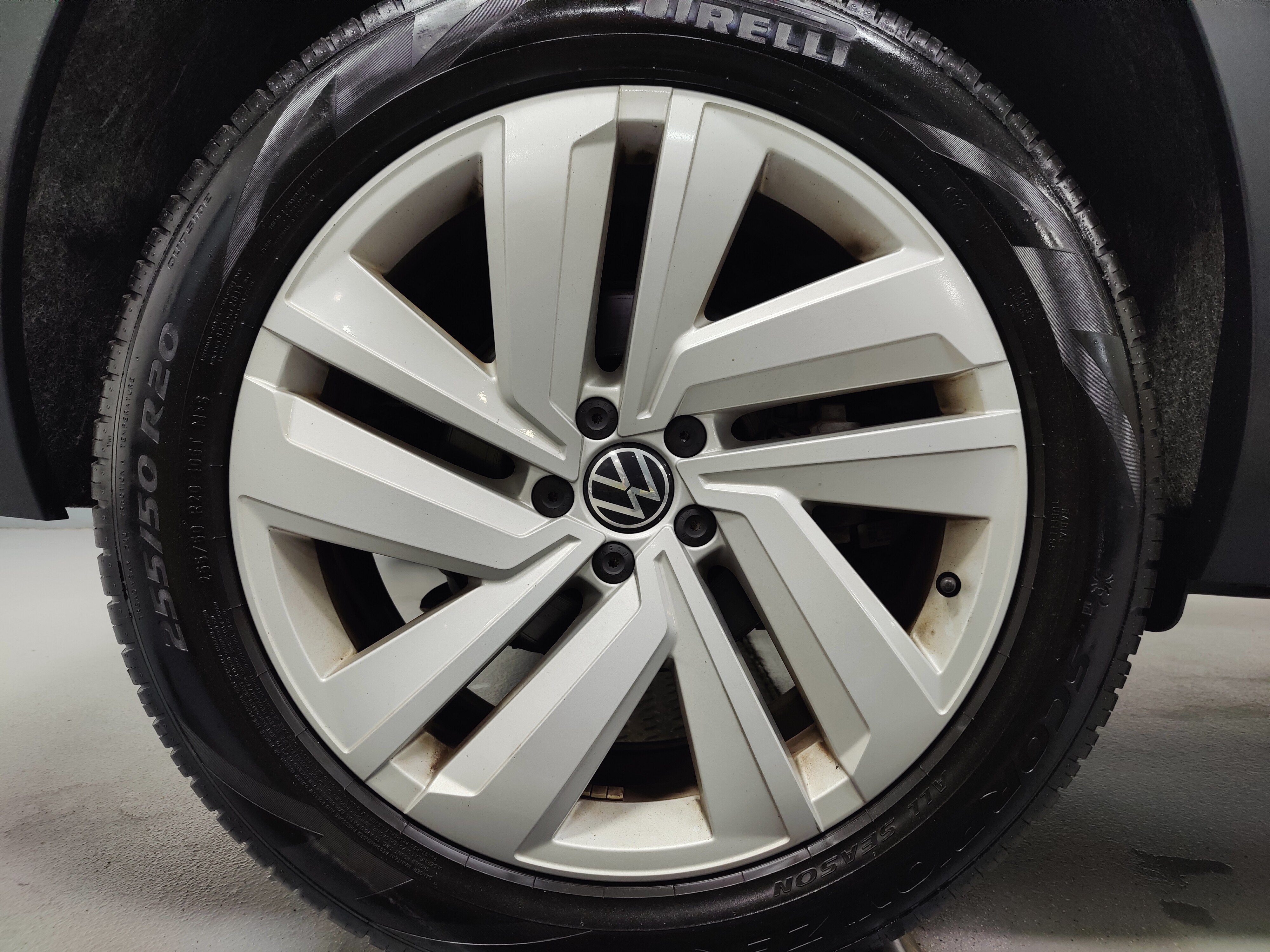 2023 Volkswagen Atlas Cross Sport V6 AWD SE w/Technology/Sunroof