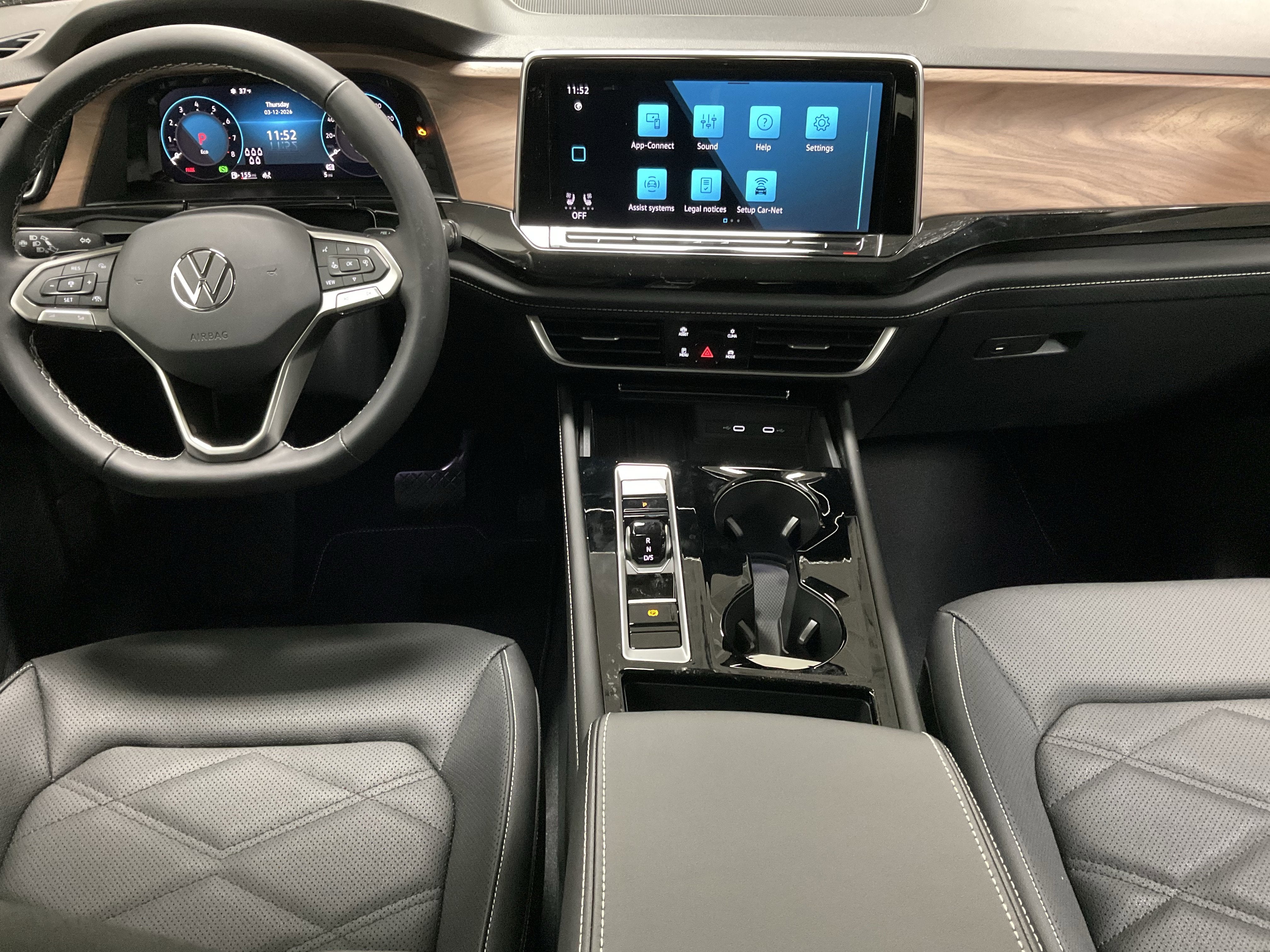 2026 Volkswagen Atlas 2.0T SE w/Technology