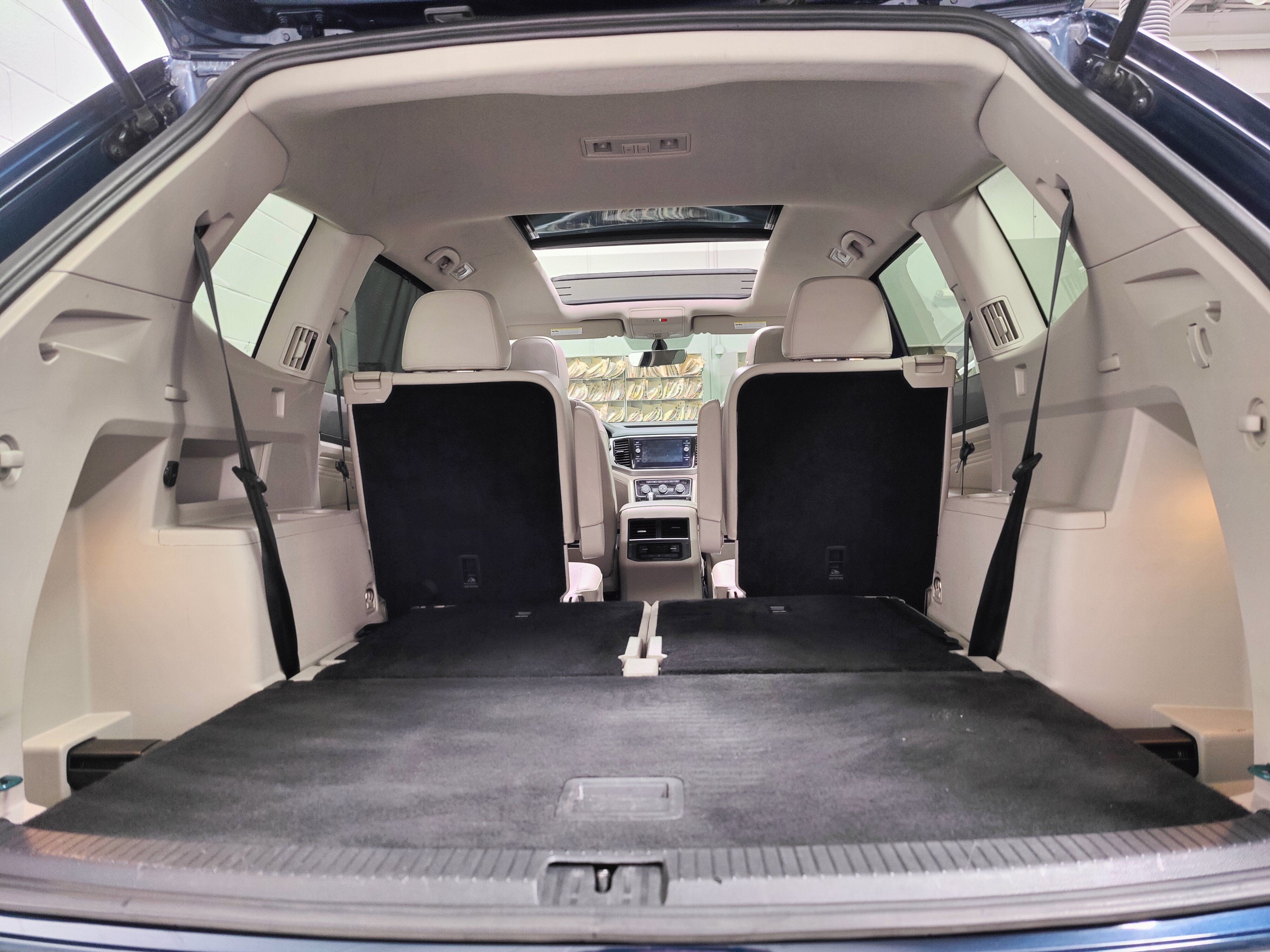 2022 Volkswagen Atlas V6 AWD SE w/Technology/Sunroof