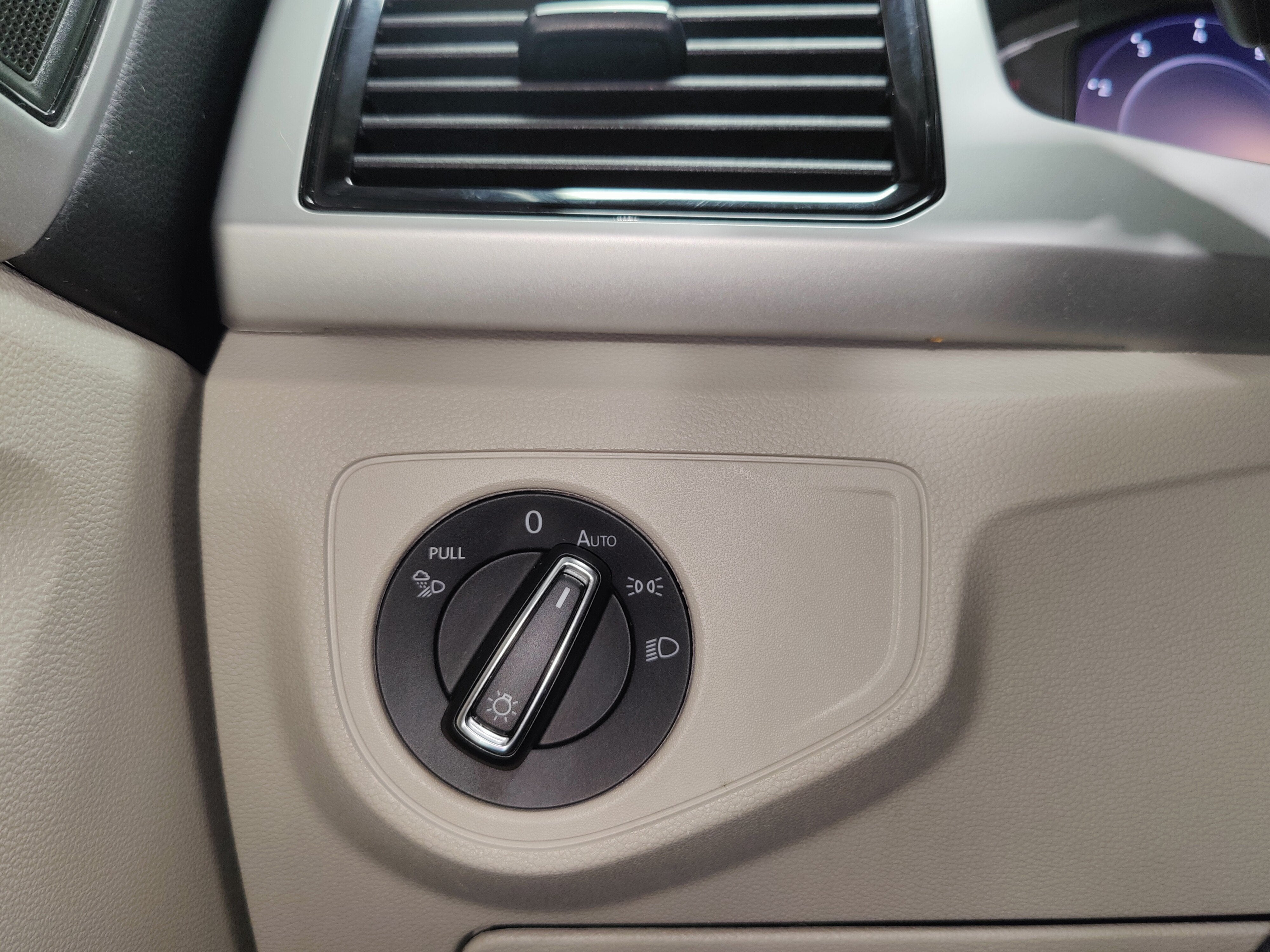 2022 Volkswagen Atlas V6 AWD SE w/Technology/Sunroof
