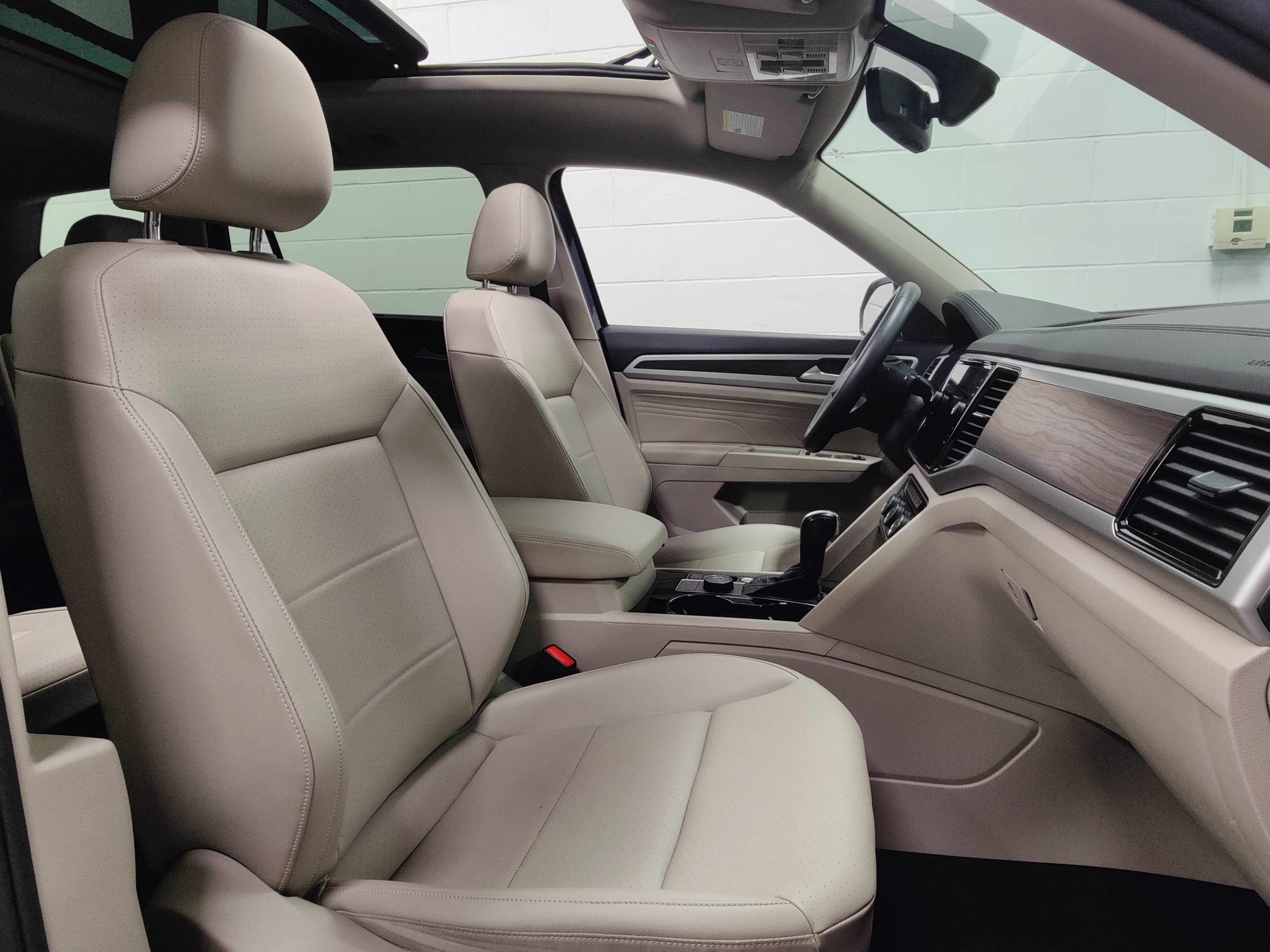 2022 Volkswagen Atlas V6 AWD SE w/Technology/Sunroof