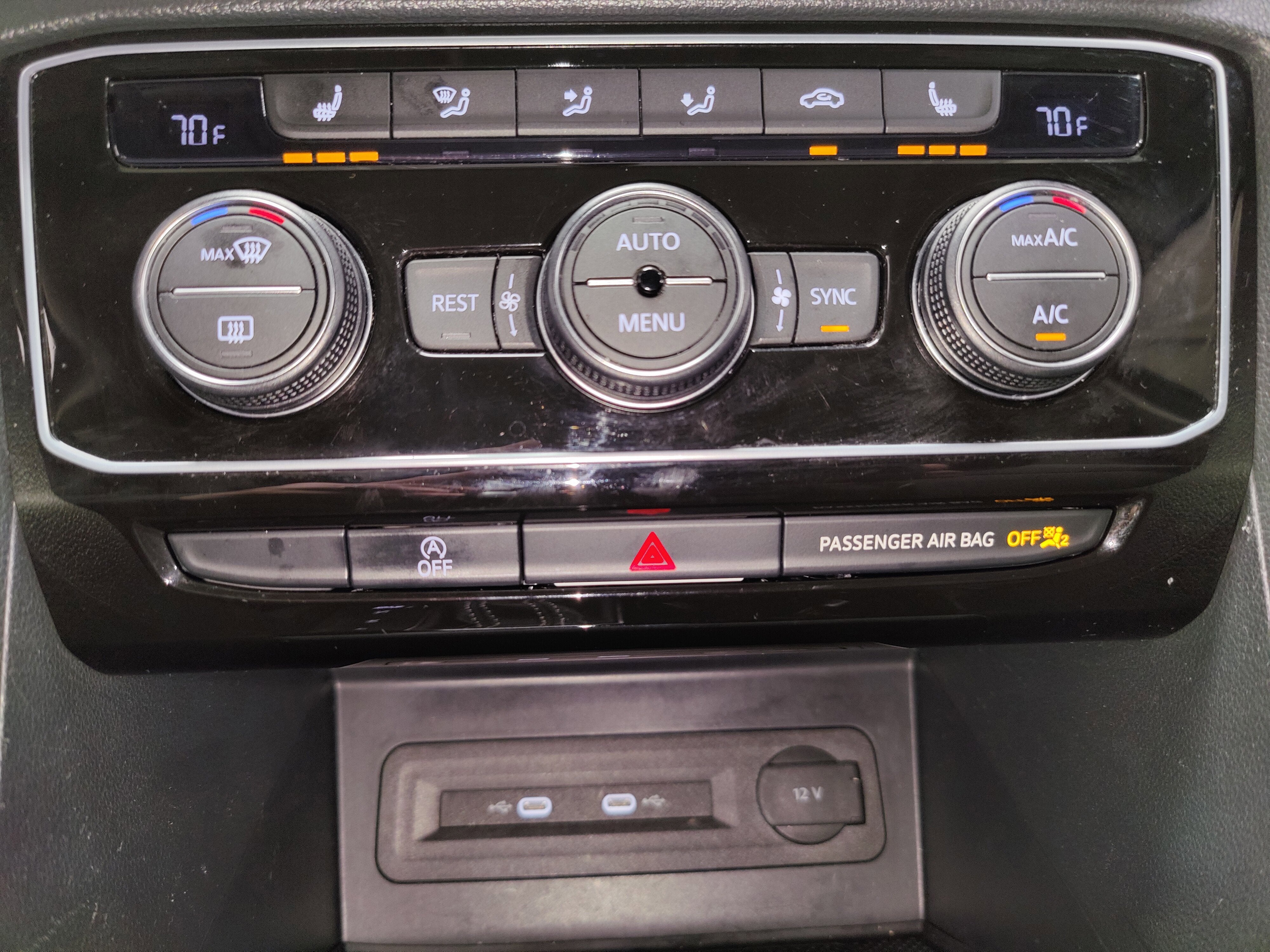 2022 Volkswagen Atlas AWD V6 SE w/Technology/Sunroof