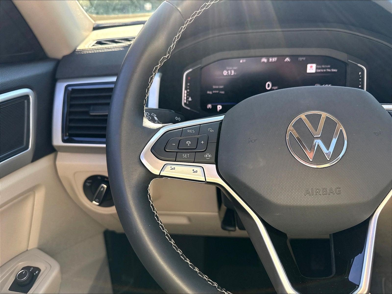 2023 Volkswagen Atlas V6 AWD SE w/Technology & Sunroof