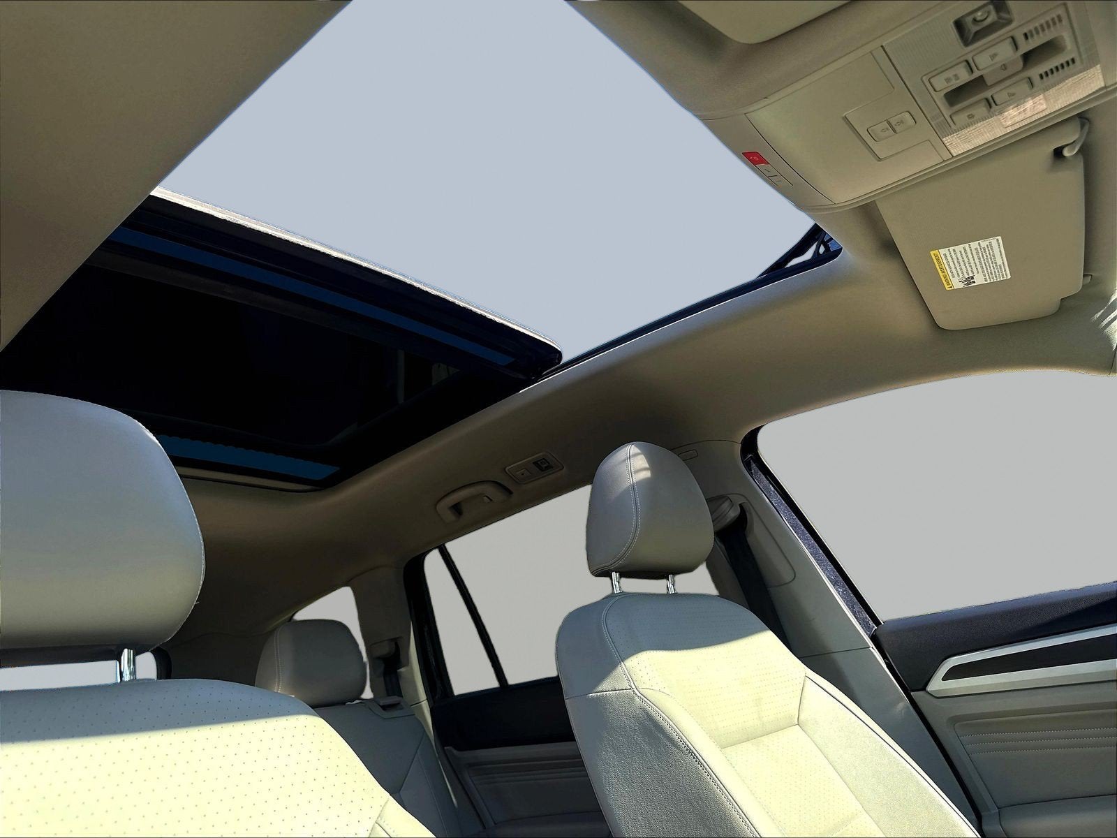2023 Volkswagen Atlas V6 AWD SE w/Technology & Sunroof
