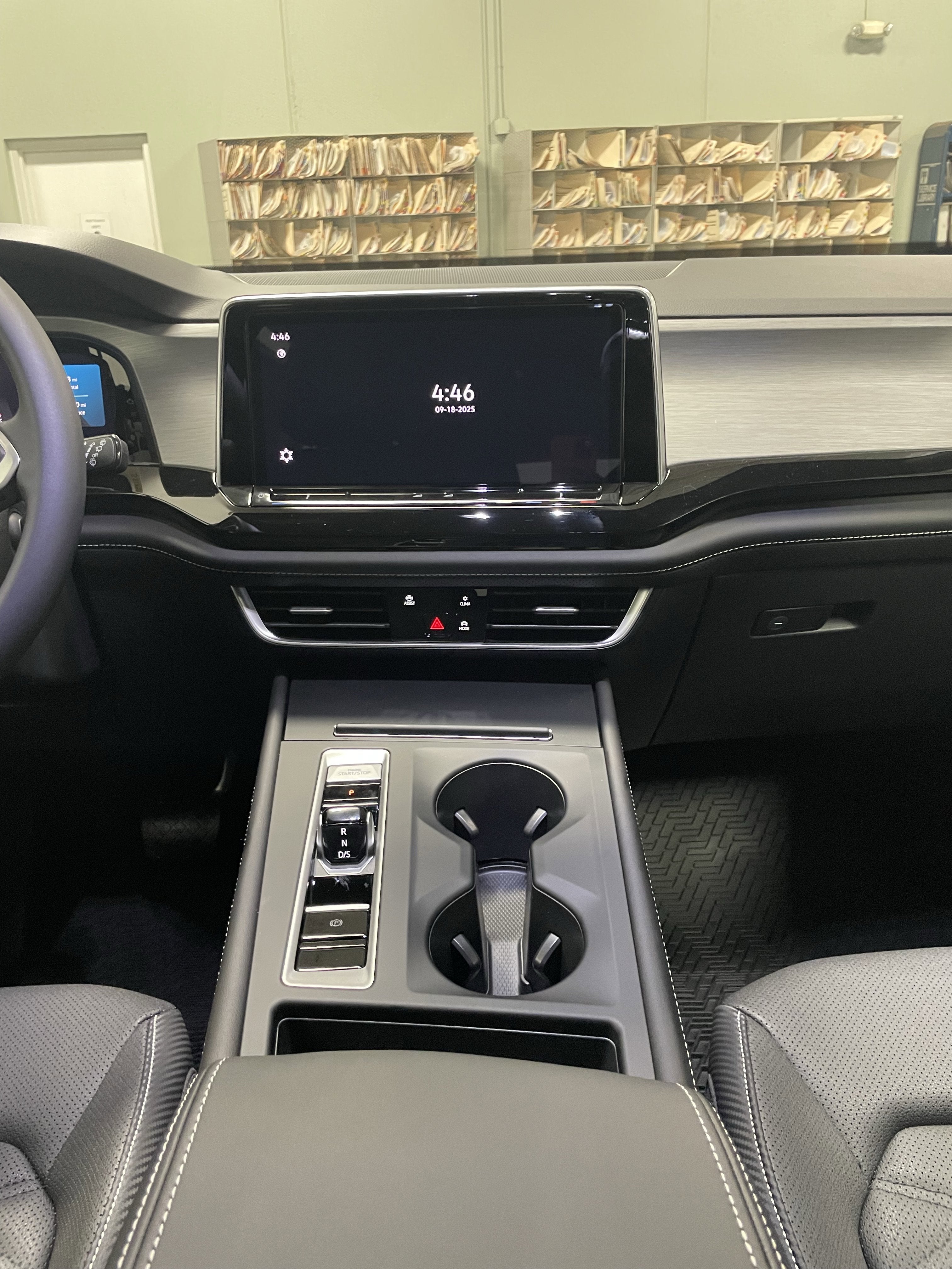 2026 Volkswagen Atlas Cross Sport 2.0T SE