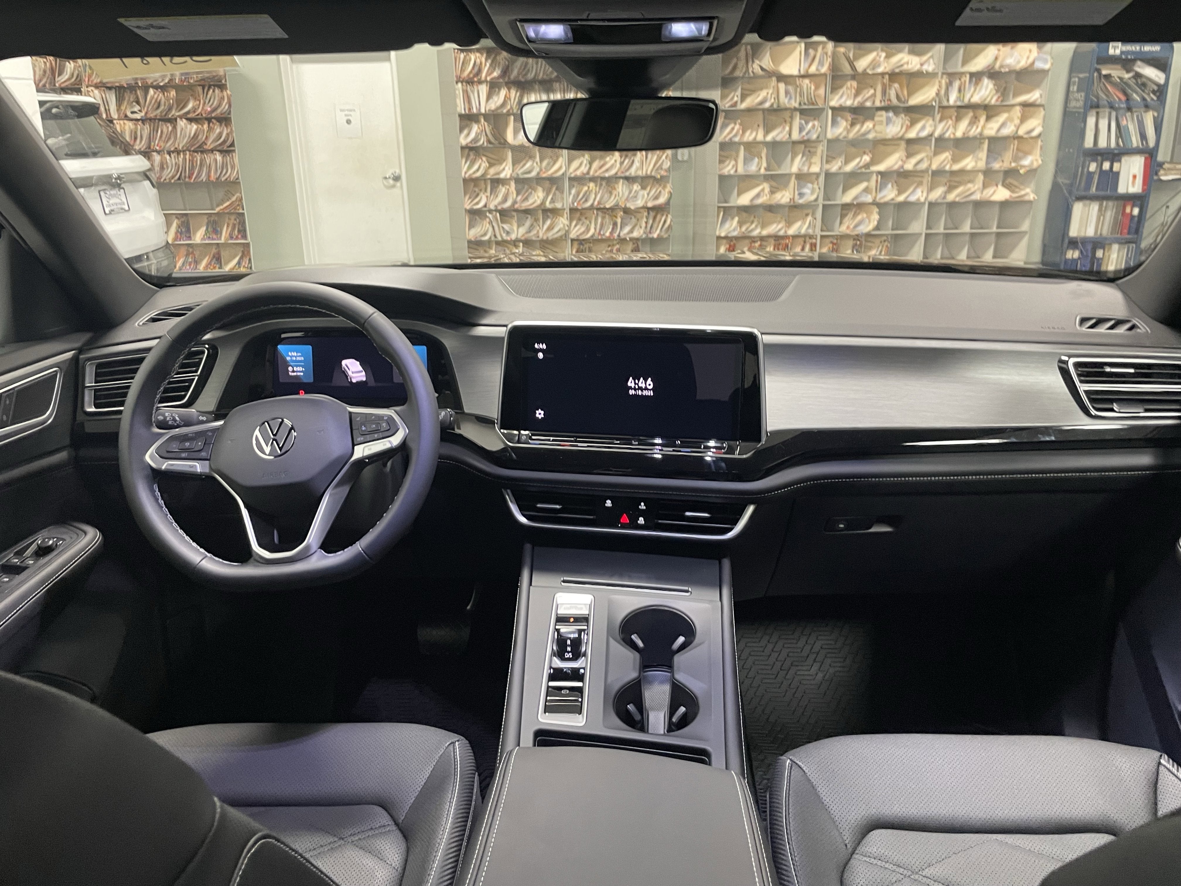 2026 Volkswagen Atlas Cross Sport 2.0T SE