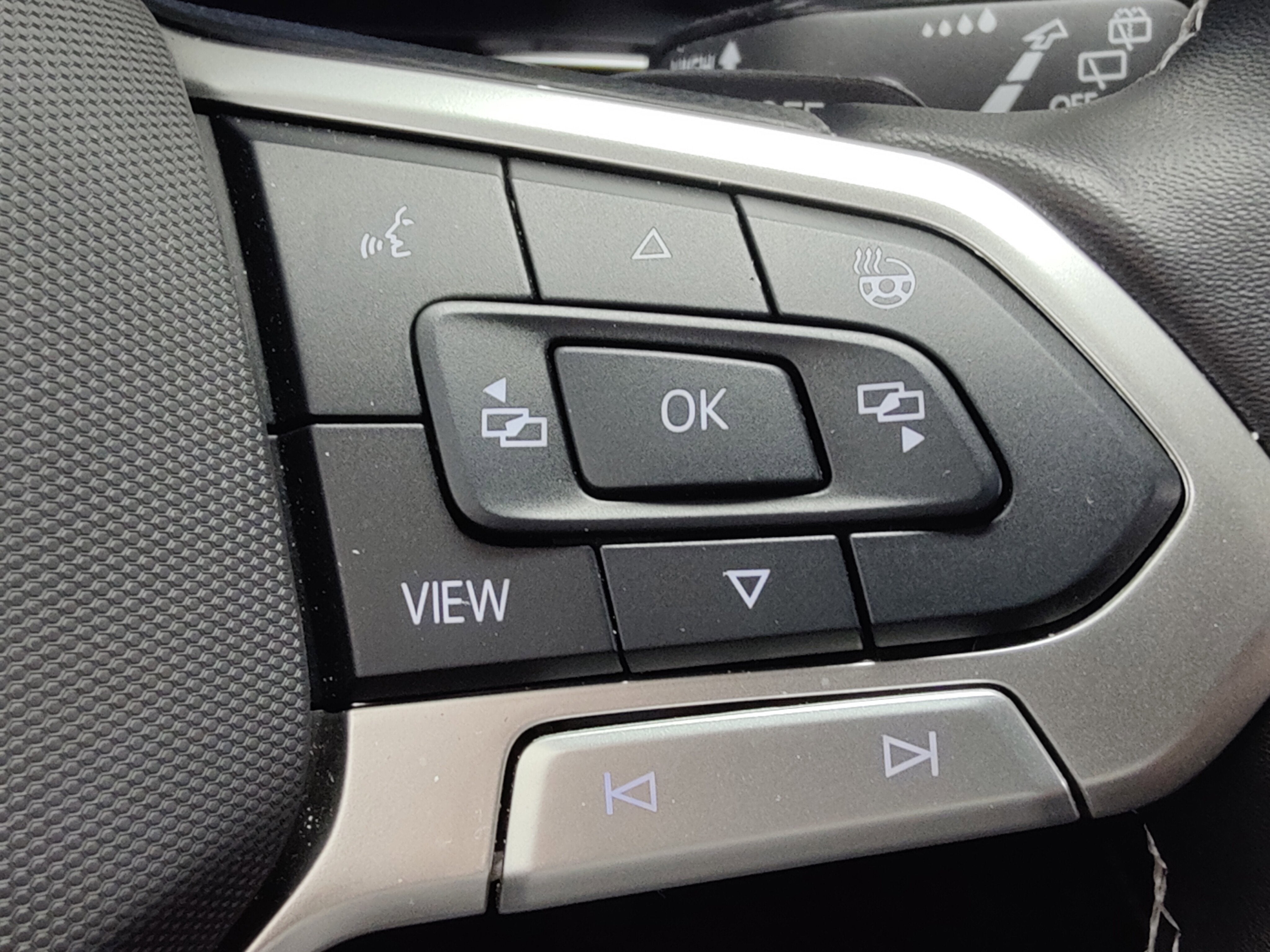 2026 Volkswagen Atlas Cross Sport SE 4-Motion AWD
