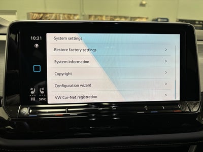 2026 Volkswagen Atlas Cross Sport 2.0T SE