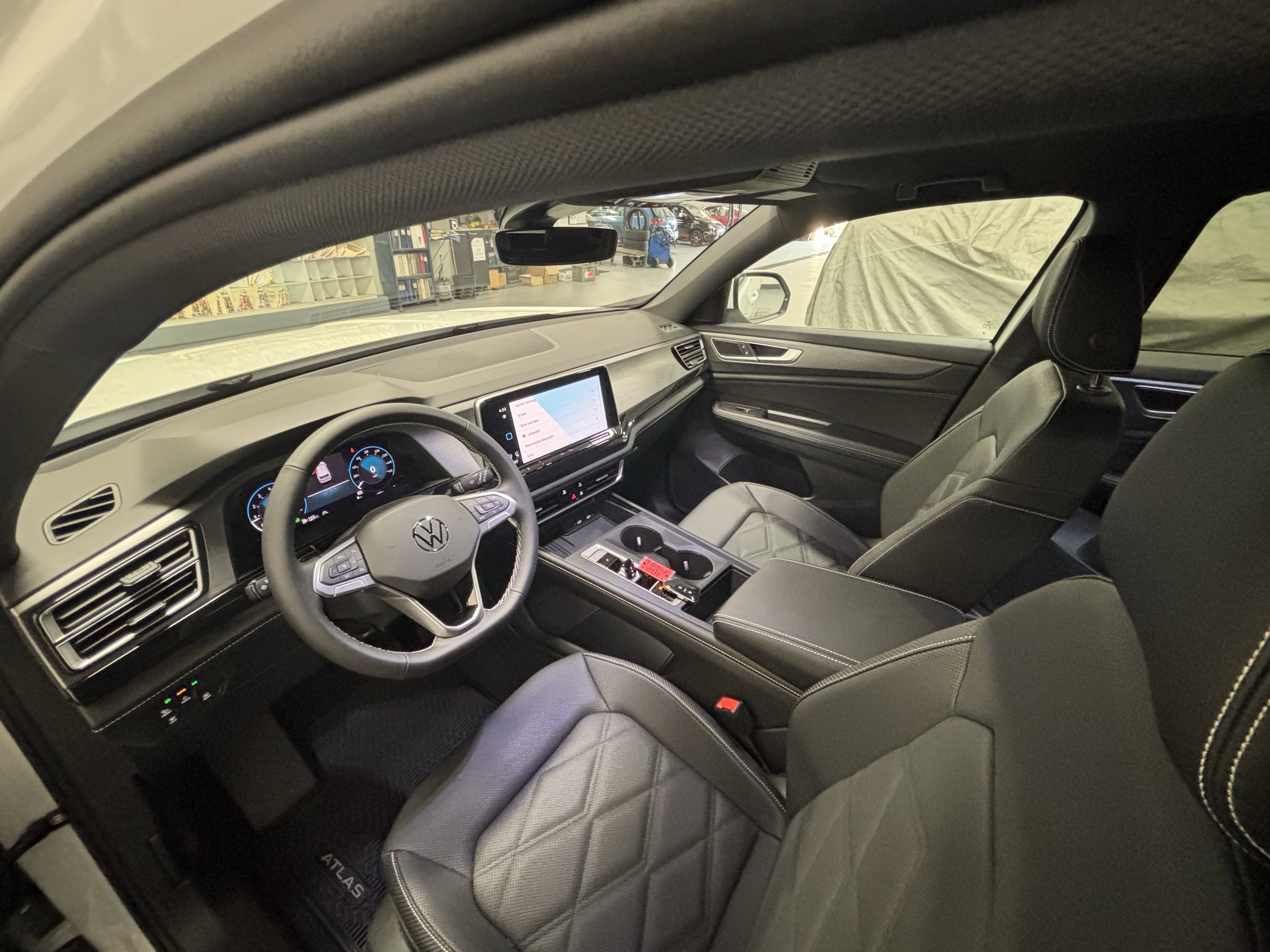 2026 Volkswagen Atlas Cross Sport 2.0T SE