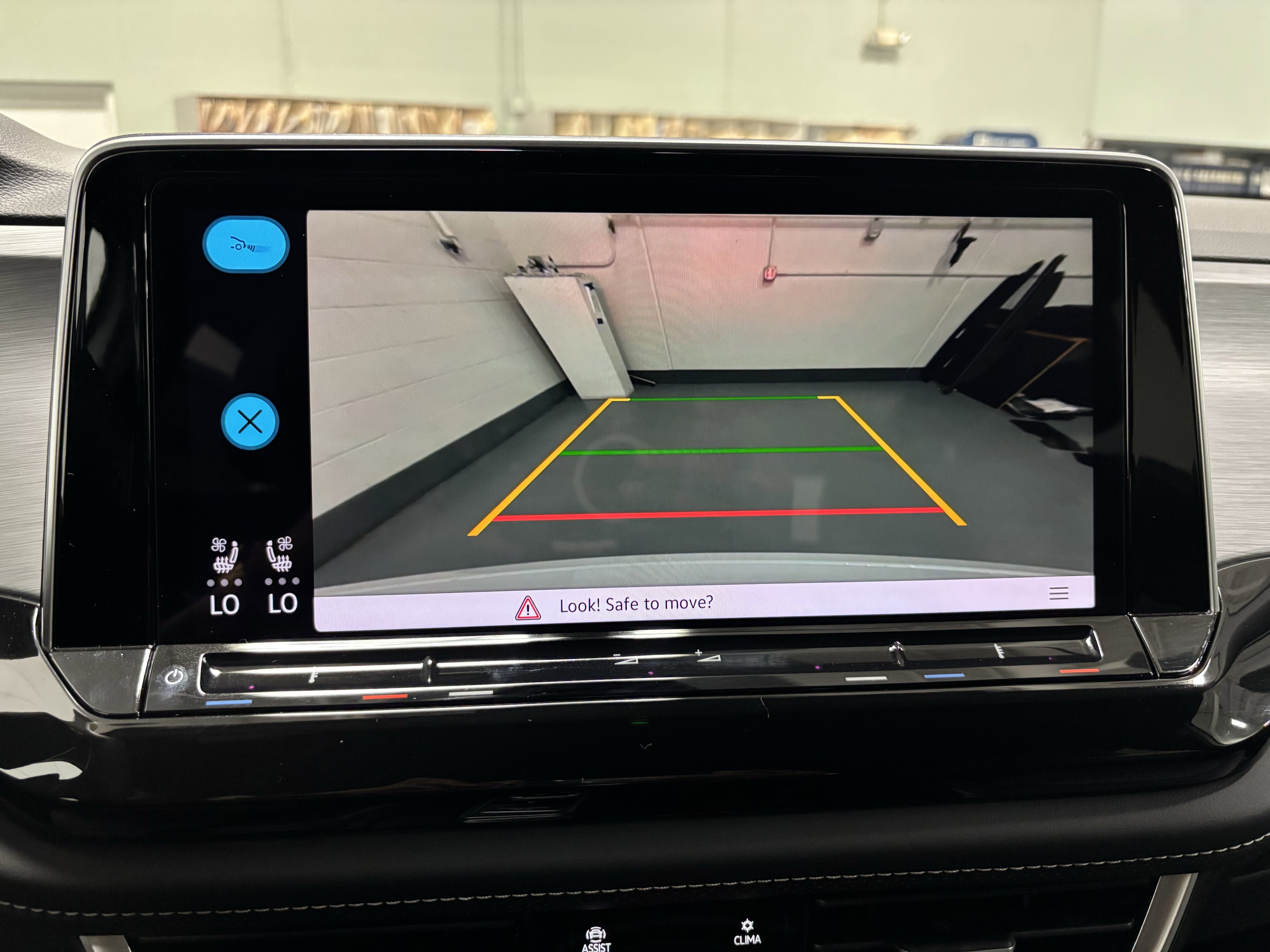 2026 Volkswagen Atlas Cross Sport 2.0T SE