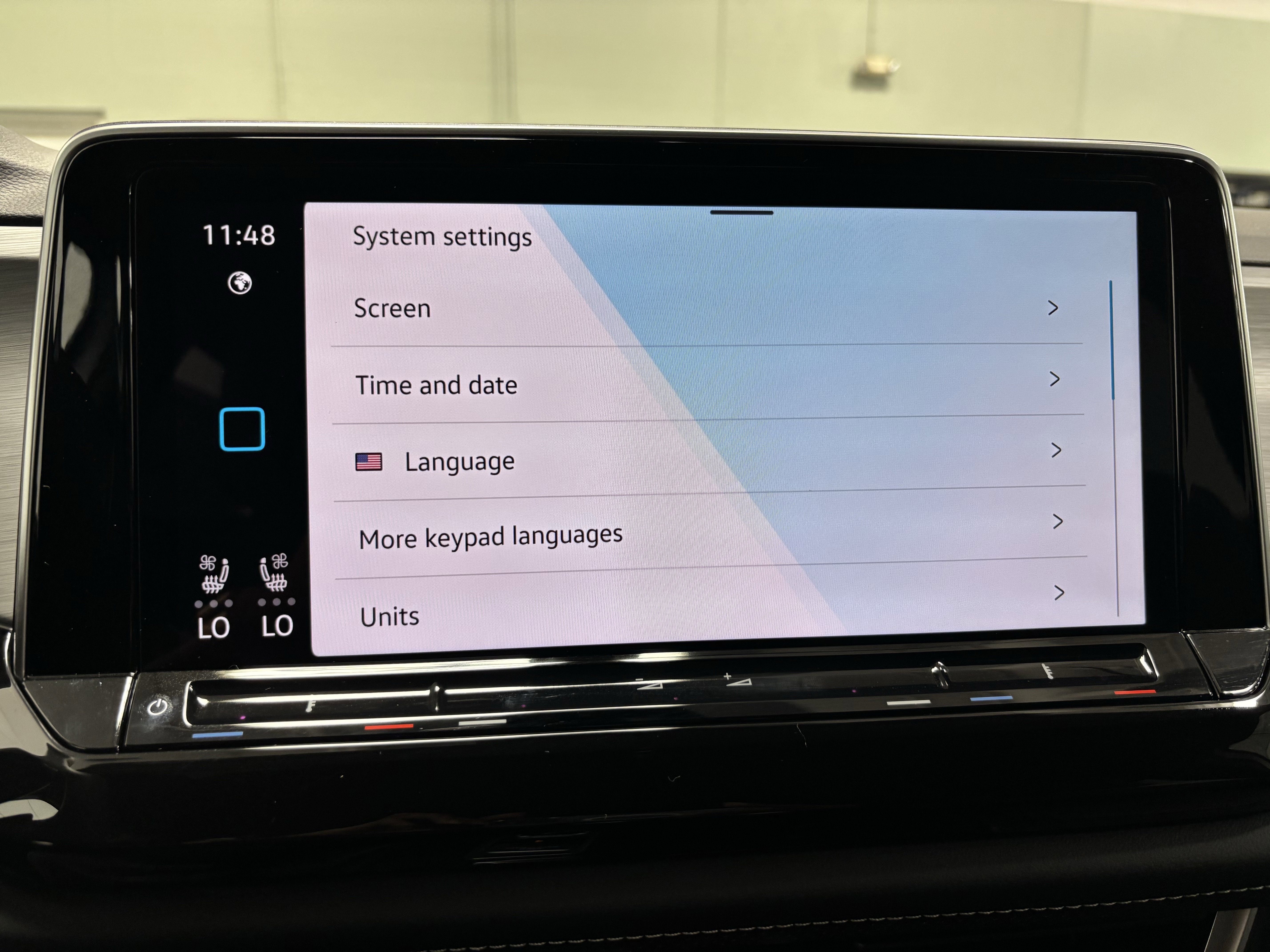 2026 Volkswagen Atlas Cross Sport 2.0T SE