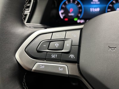 2026 Volkswagen Atlas Cross Sport 2.0T SE