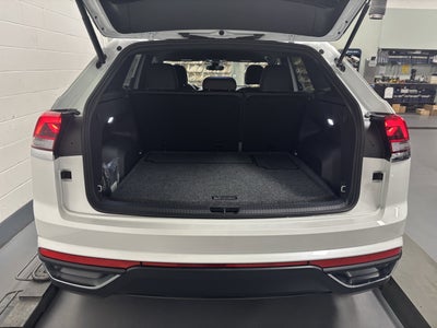 2026 Volkswagen Atlas Cross Sport 2.0T SE