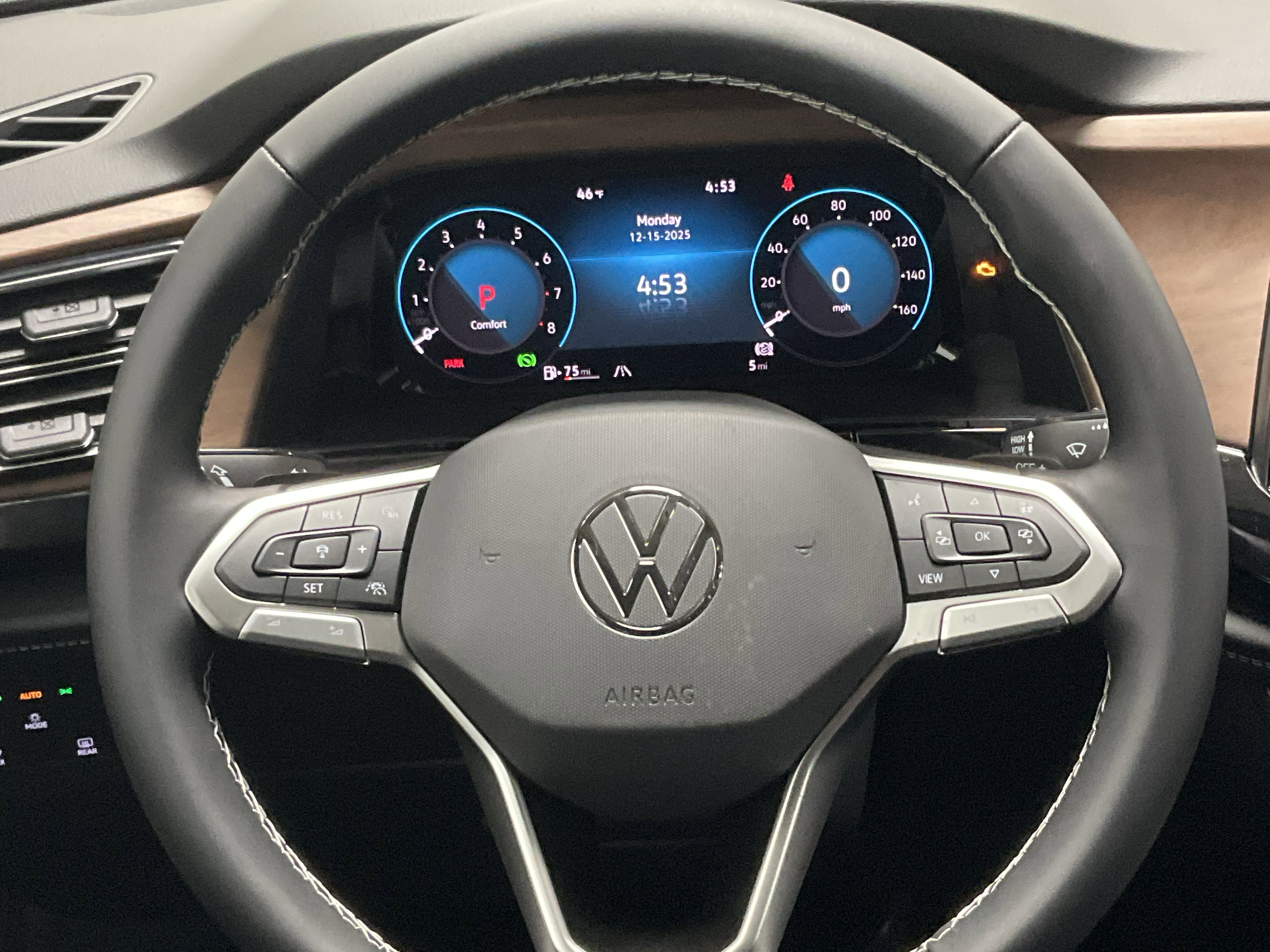 2026 Volkswagen Atlas 2.0T SE