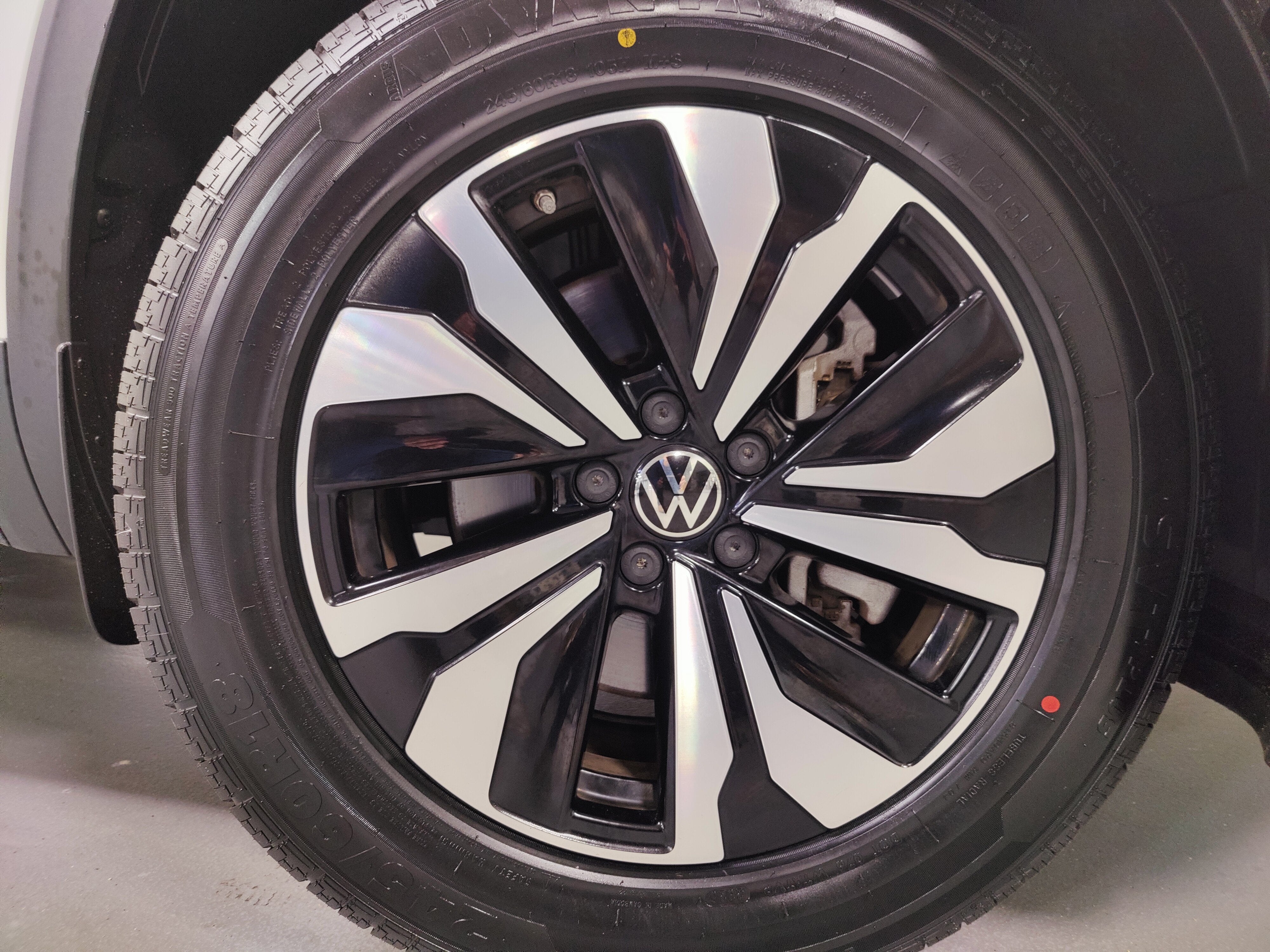 2024 Volkswagen Atlas SE 4-Motion AWD