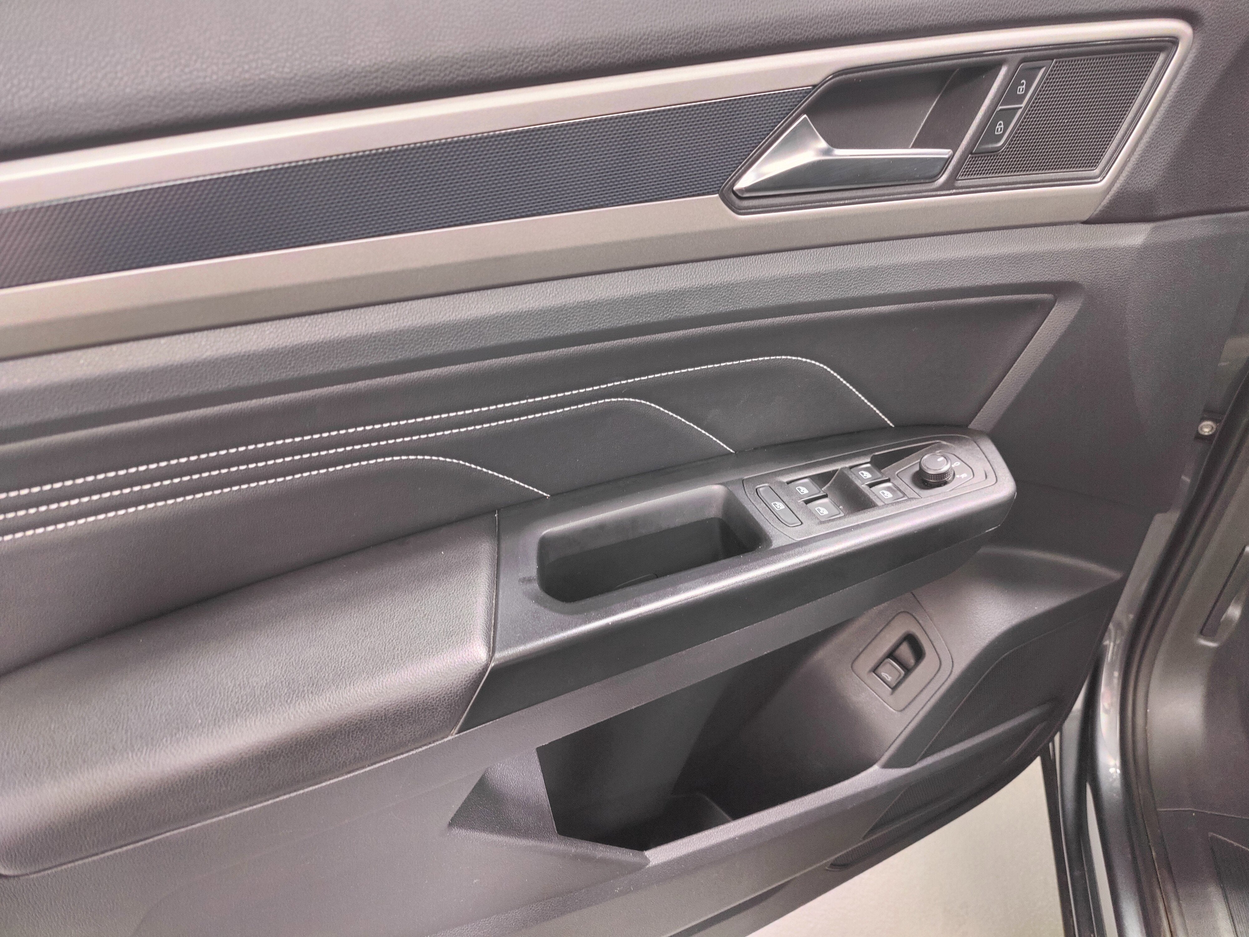 2020 Volkswagen Atlas Cross Sport SEL AWD w/Sunroof/Nav