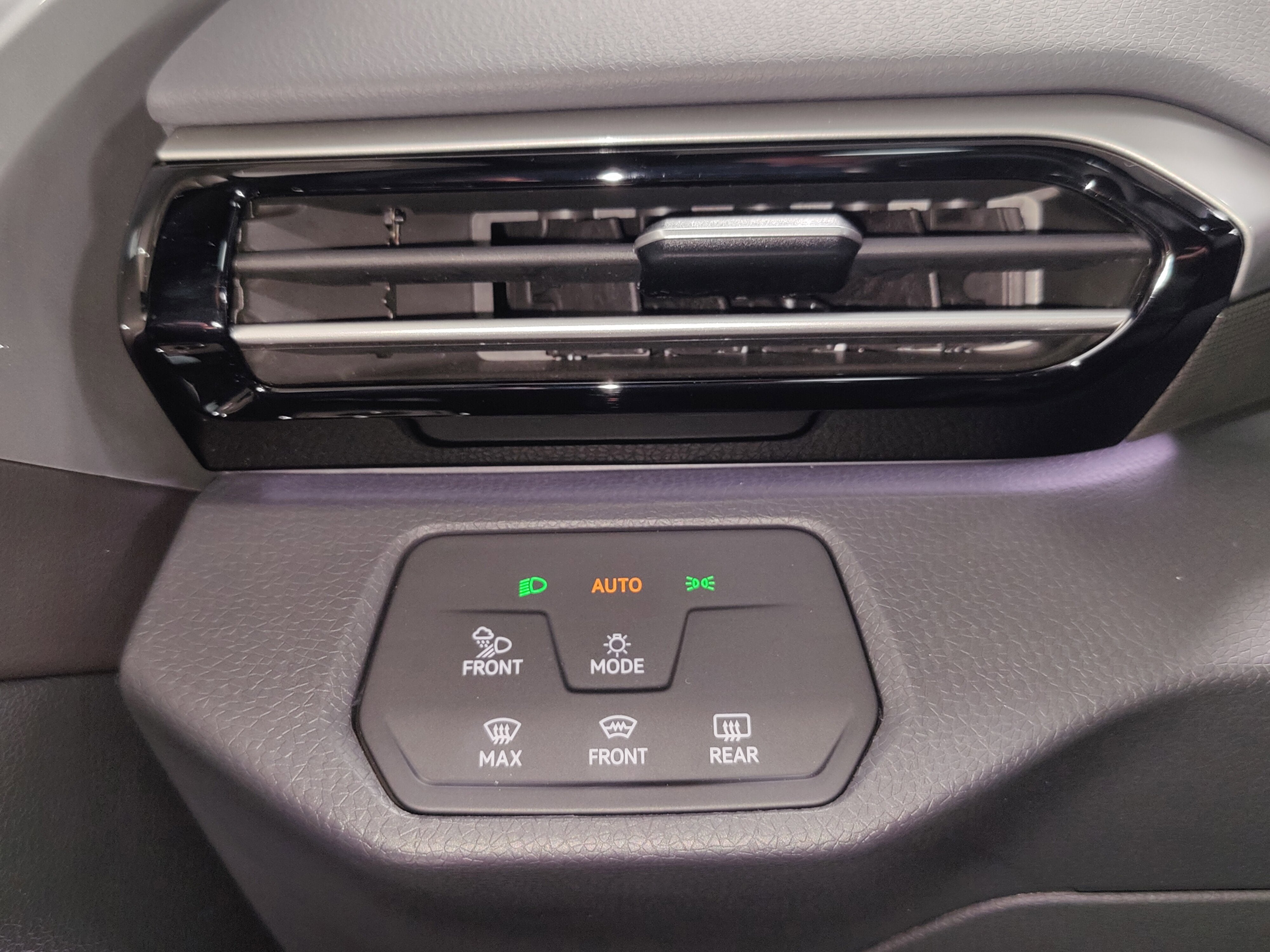 2023 Volkswagen ID.4 Pro S Long Range AWD w/Glass Roof