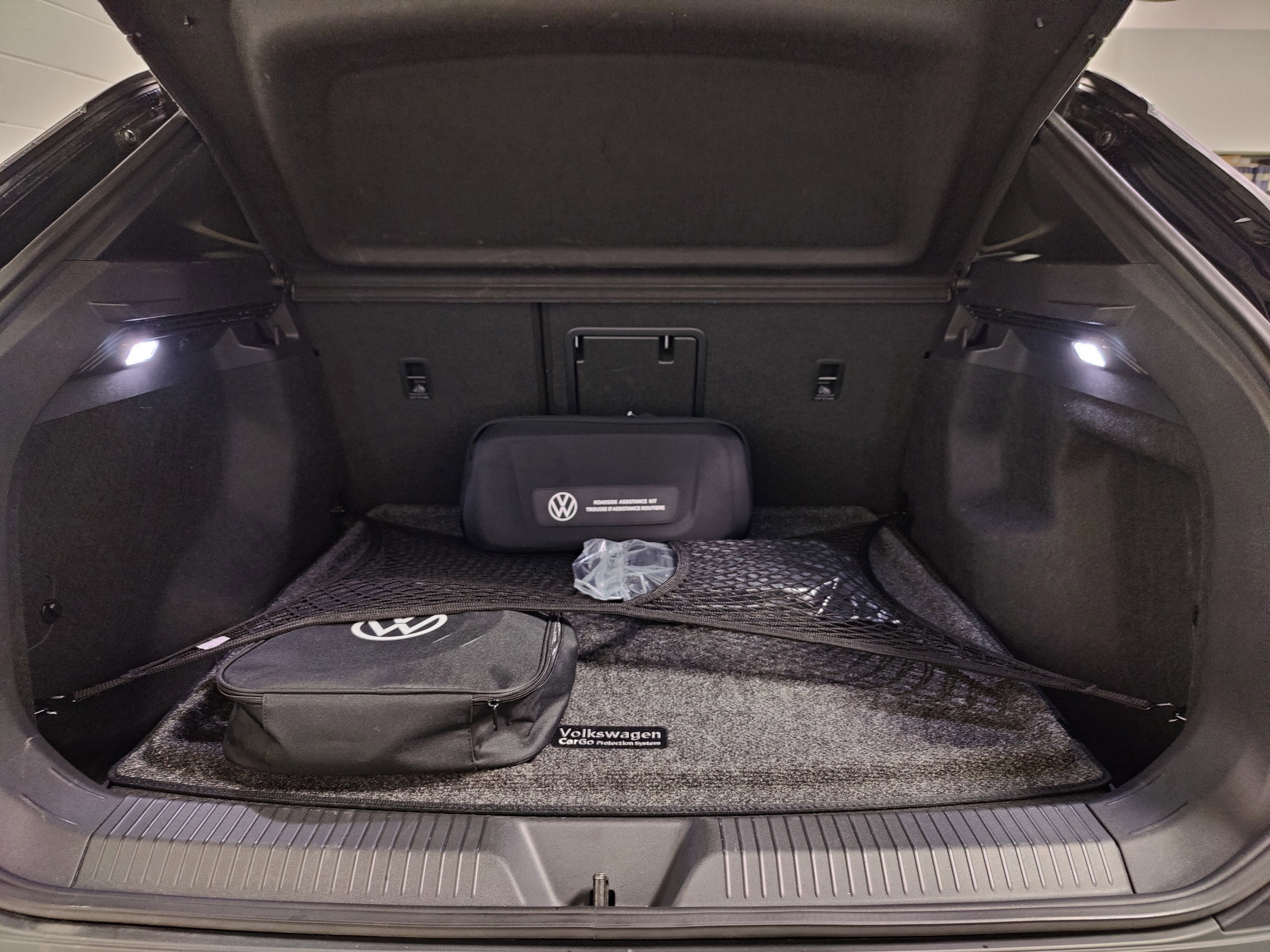 2023 Volkswagen ID.4 Pro S AWD Long Range w/Glass Roof