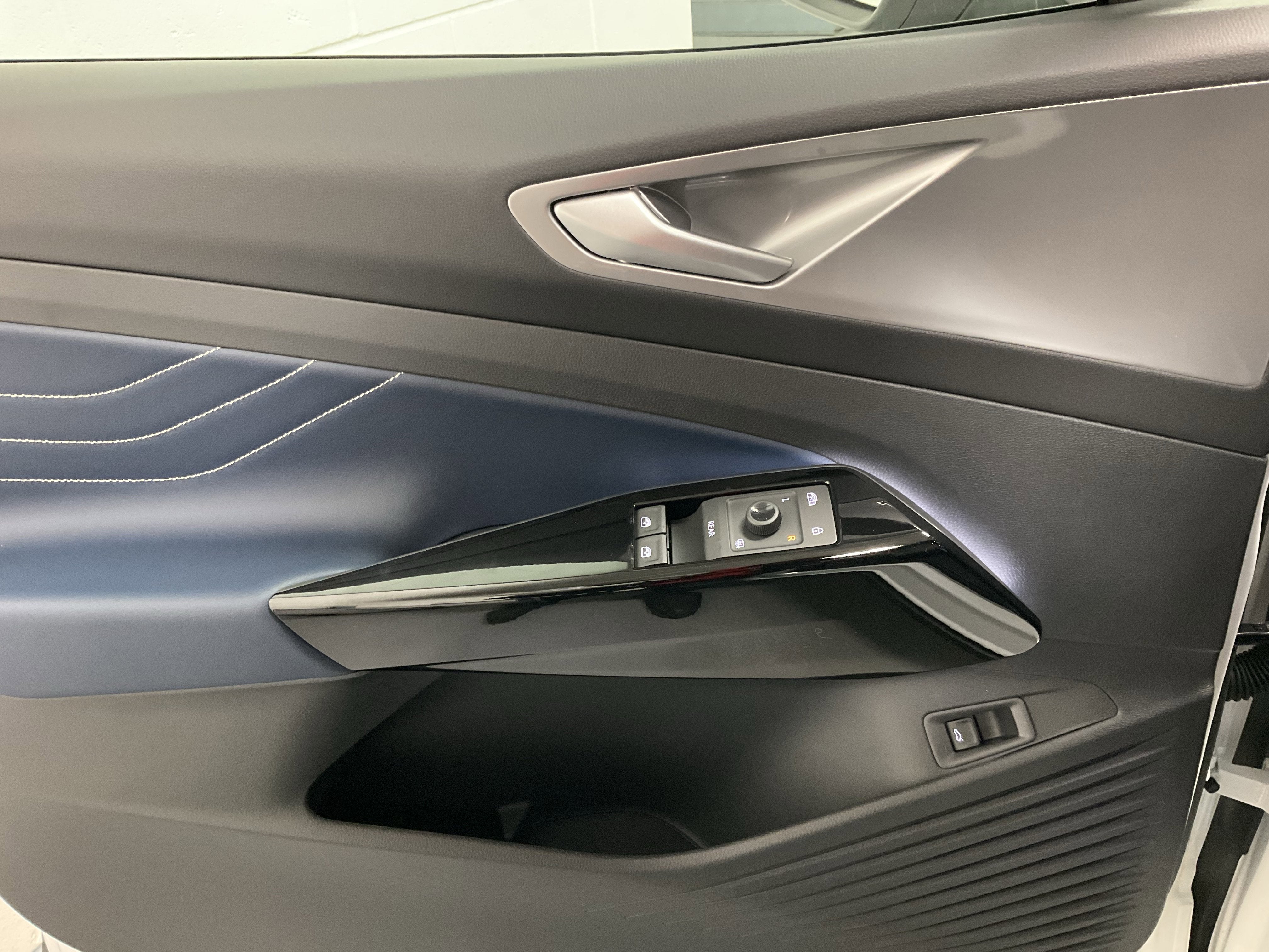 2025 Volkswagen ID.4 Pro S