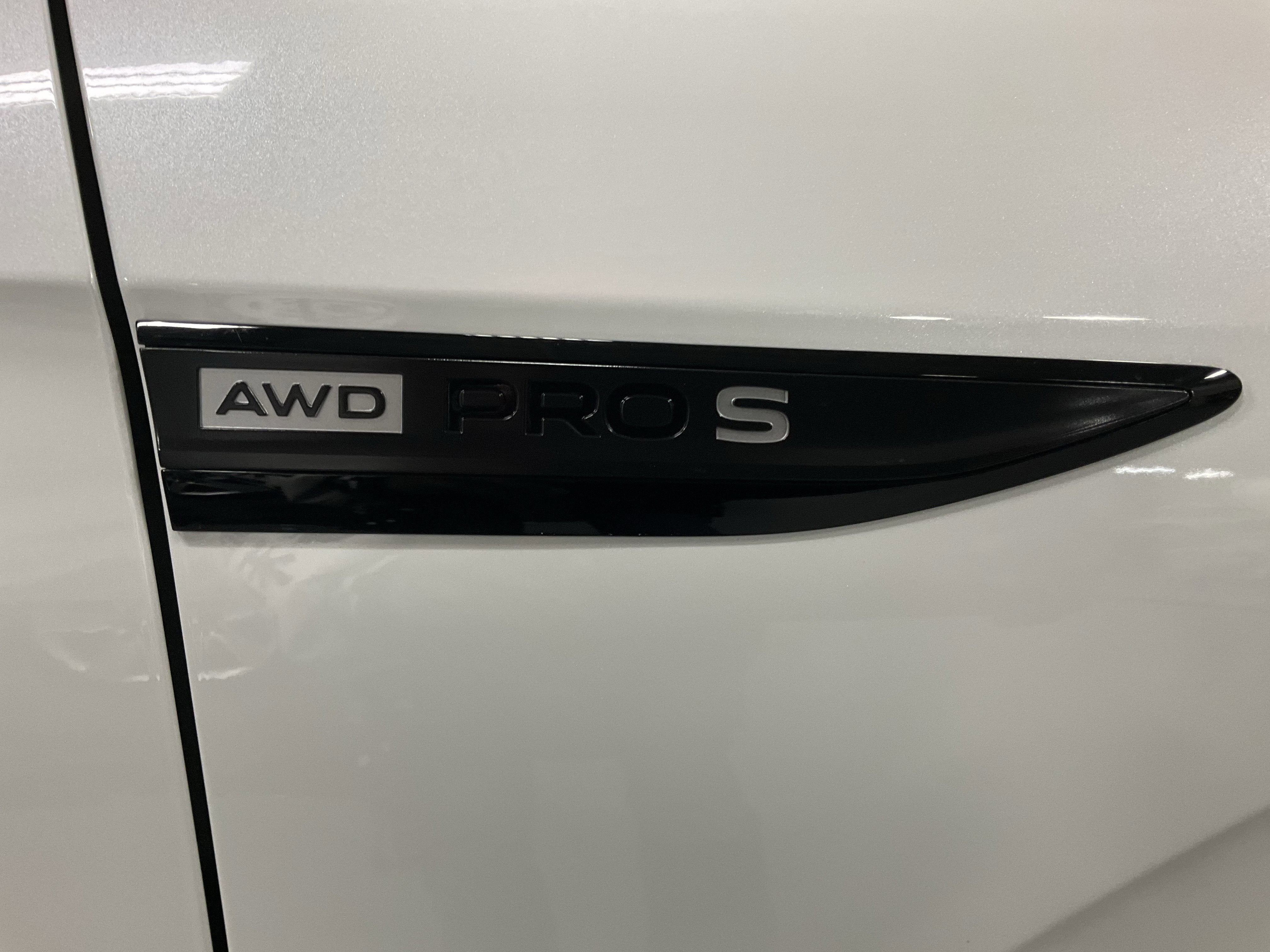 2025 Volkswagen ID.4 Pro S