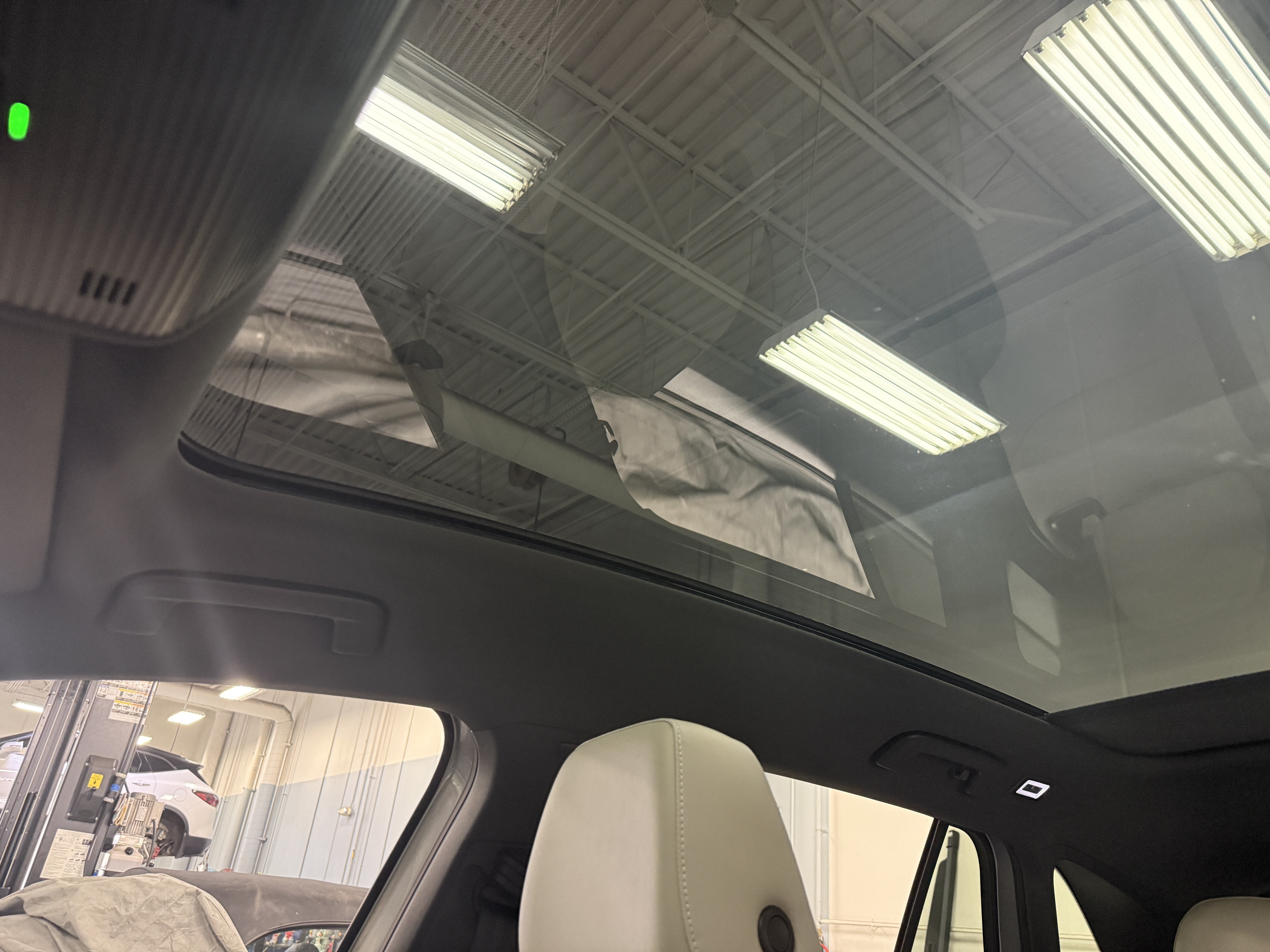 2025 Volkswagen ID.4 Pro S AWD Long Range w/Glass Roof