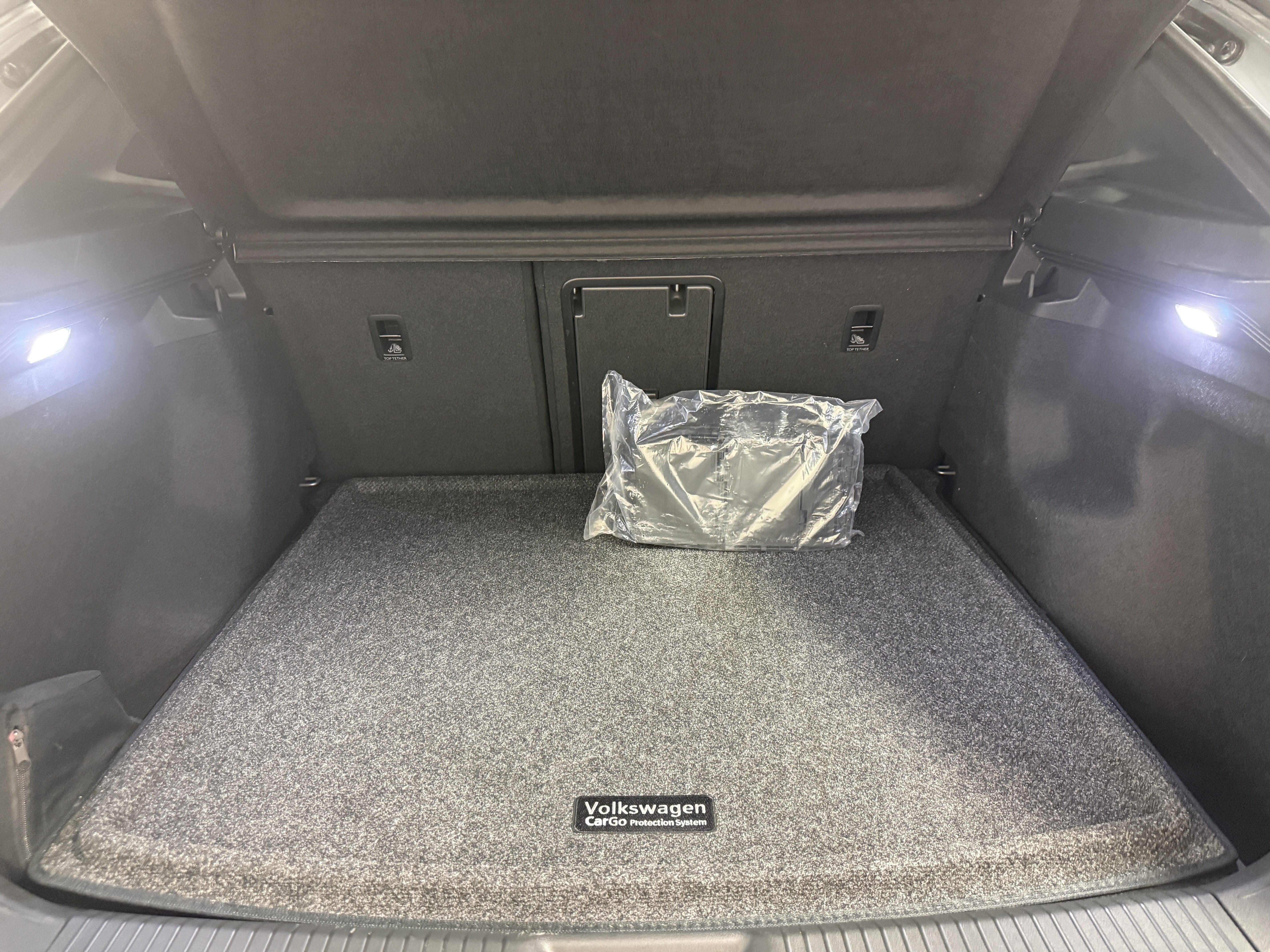 2025 Volkswagen ID.4 Pro S AWD Long Range w/Glass Roof