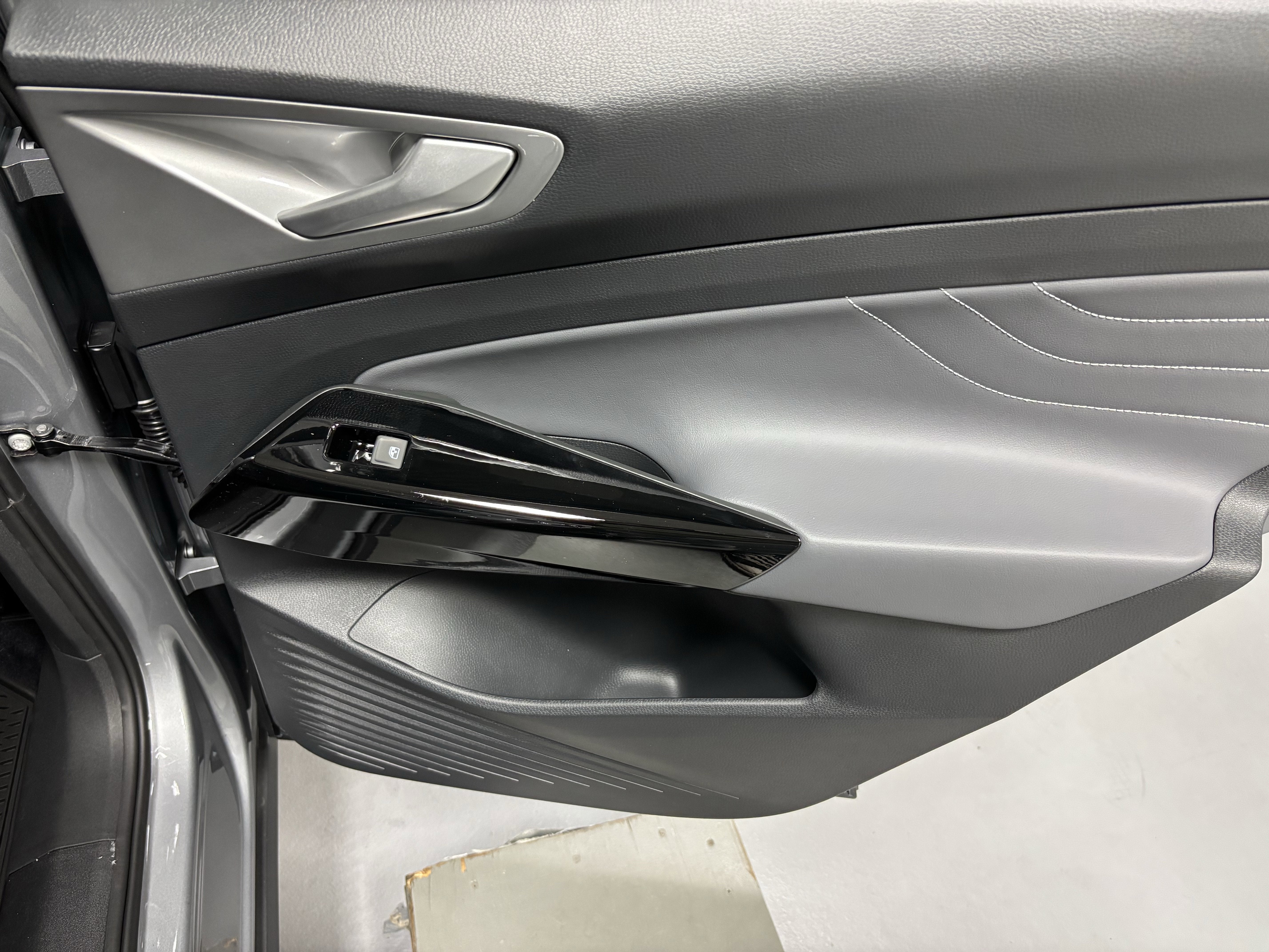 2025 Volkswagen ID.4 Pro S