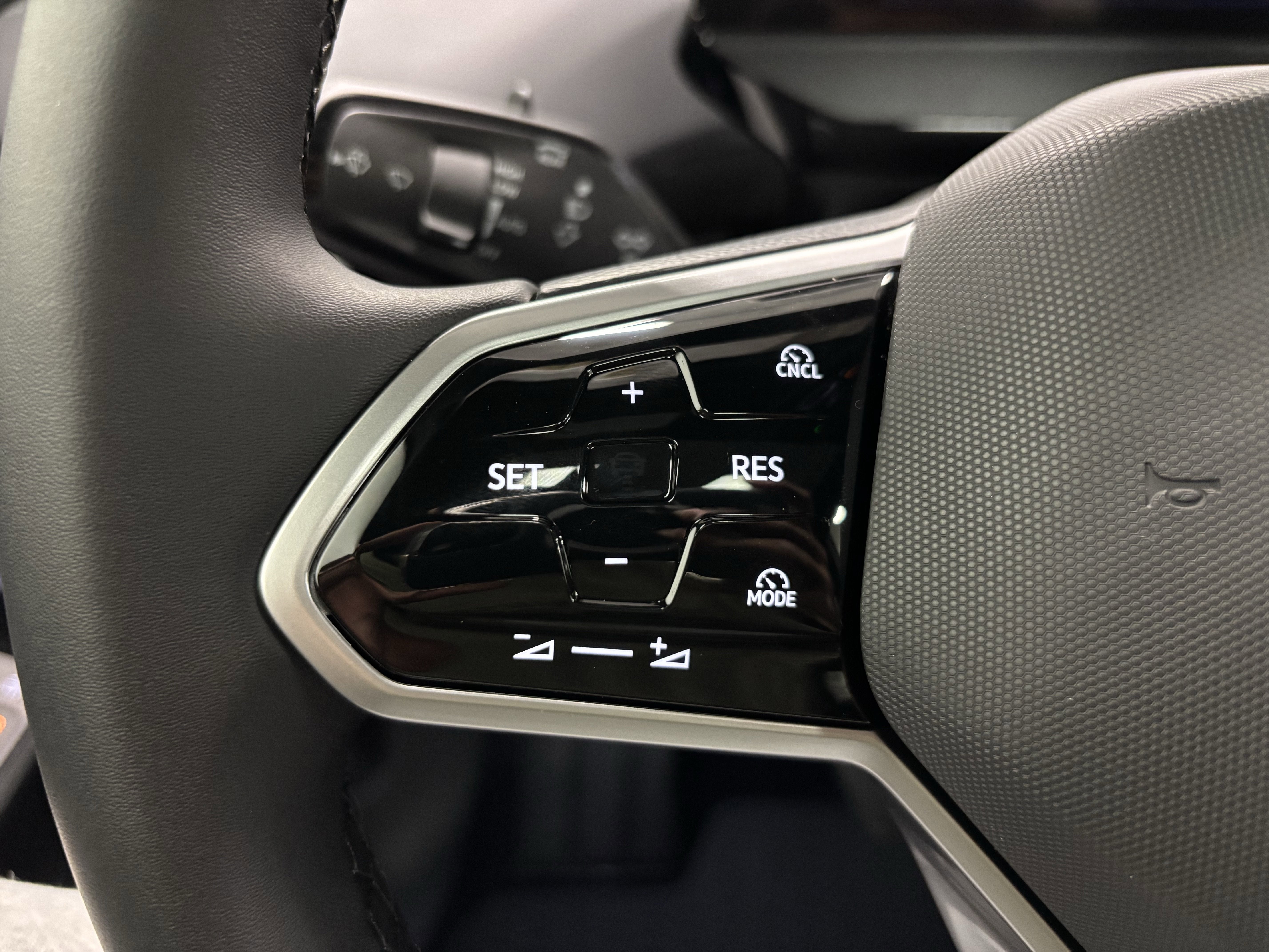 2025 Volkswagen ID.4 Pro S