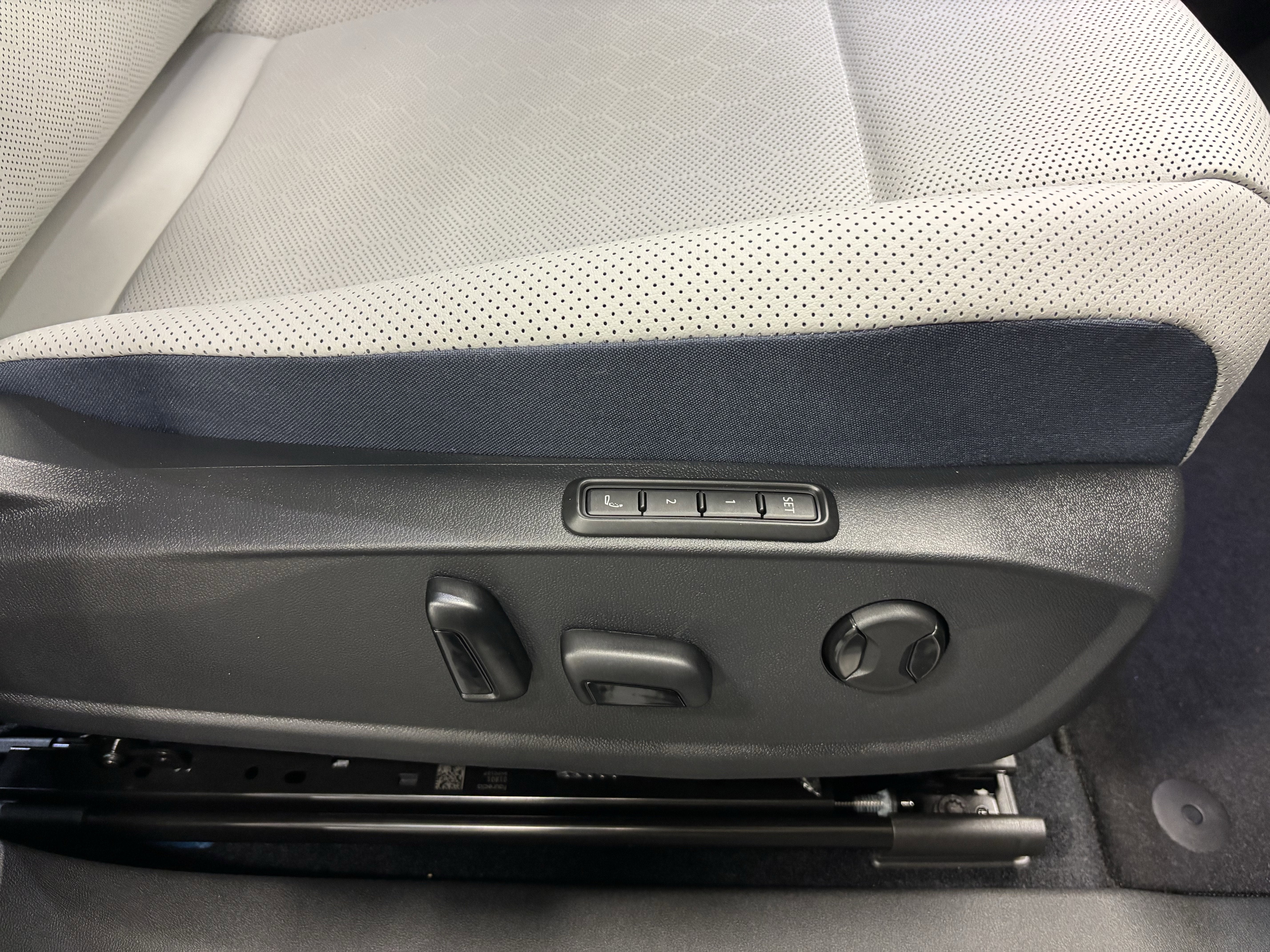 2025 Volkswagen ID.4 Pro S