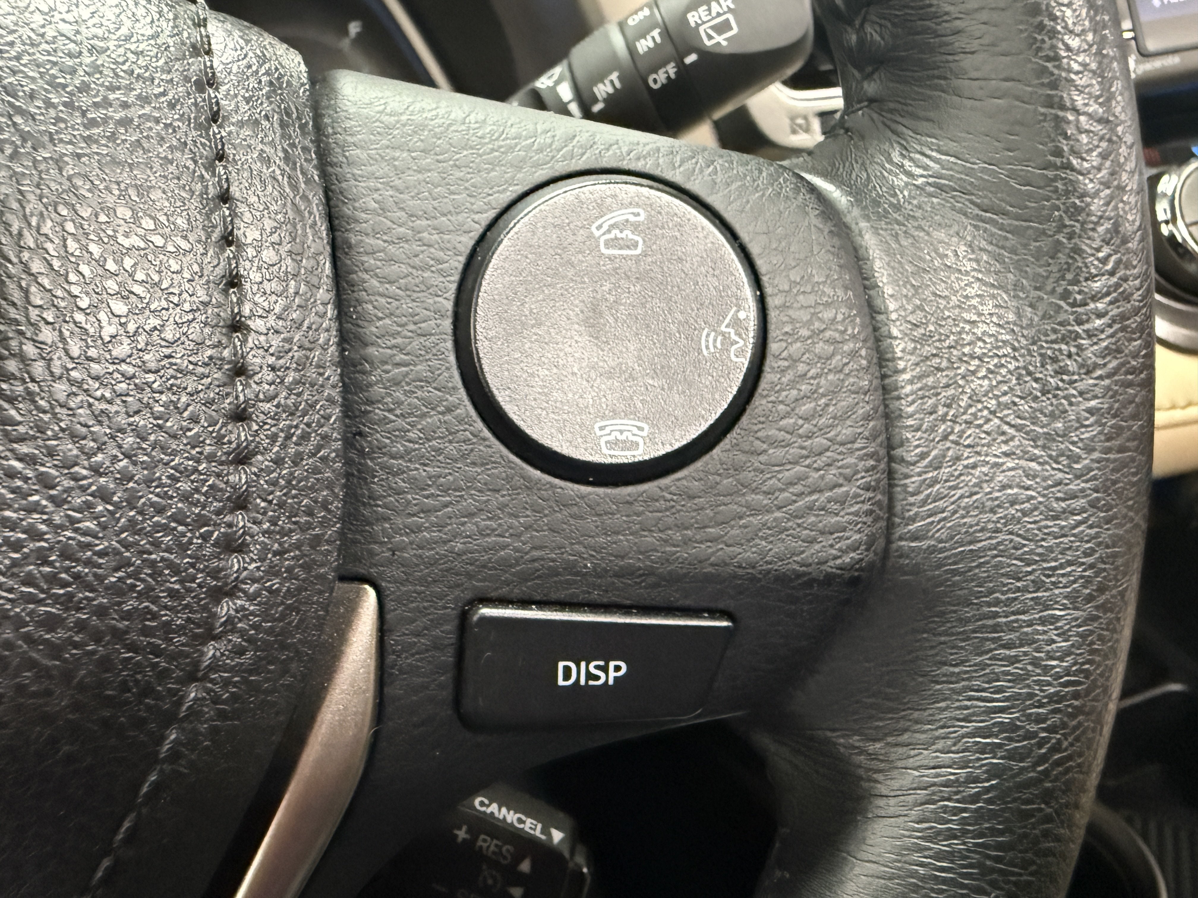 2014 Toyota RAV4 AWD Limited w/Sunroof & Tech Pkg