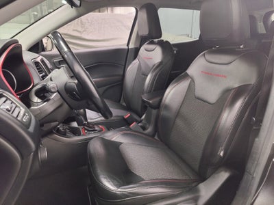 2020 Jeep Compass Trailhawk 4x4 w/Heated Seats
