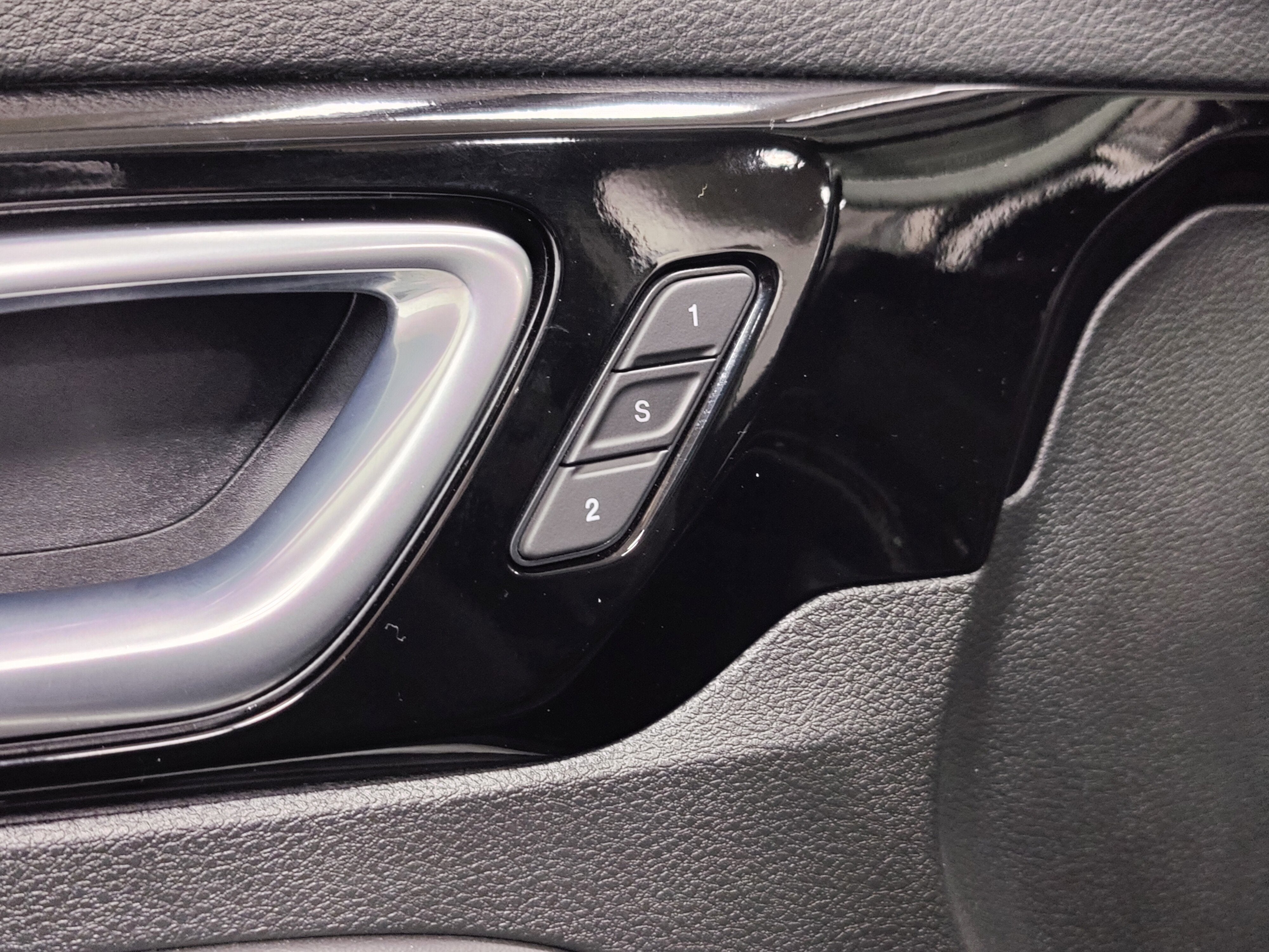 2022 Jeep Compass Trailhawk Elite 4X4 w/Sunroof/Nav