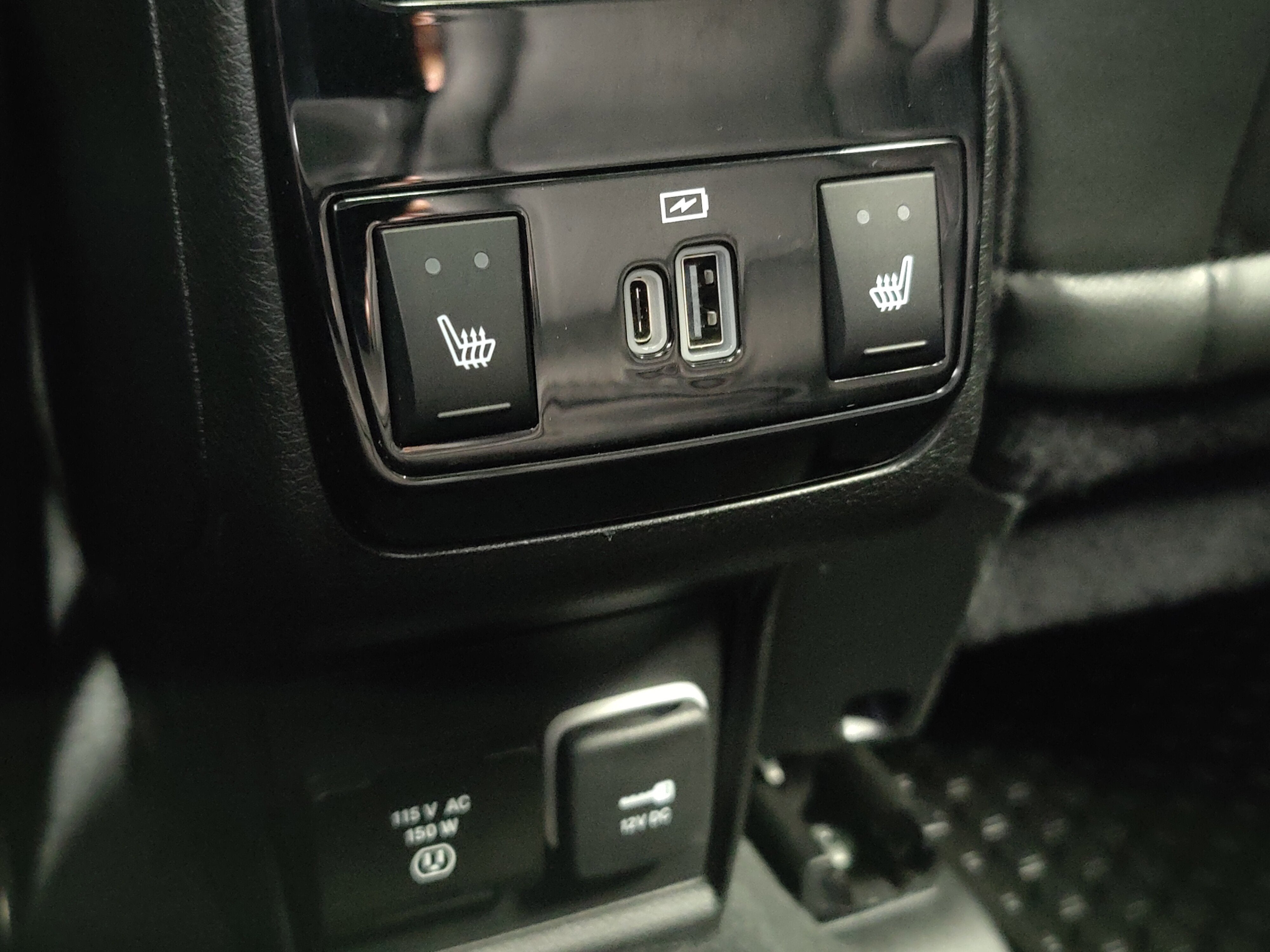 2022 Jeep Compass Trailhawk Elite 4X4 w/Sunroof/Nav