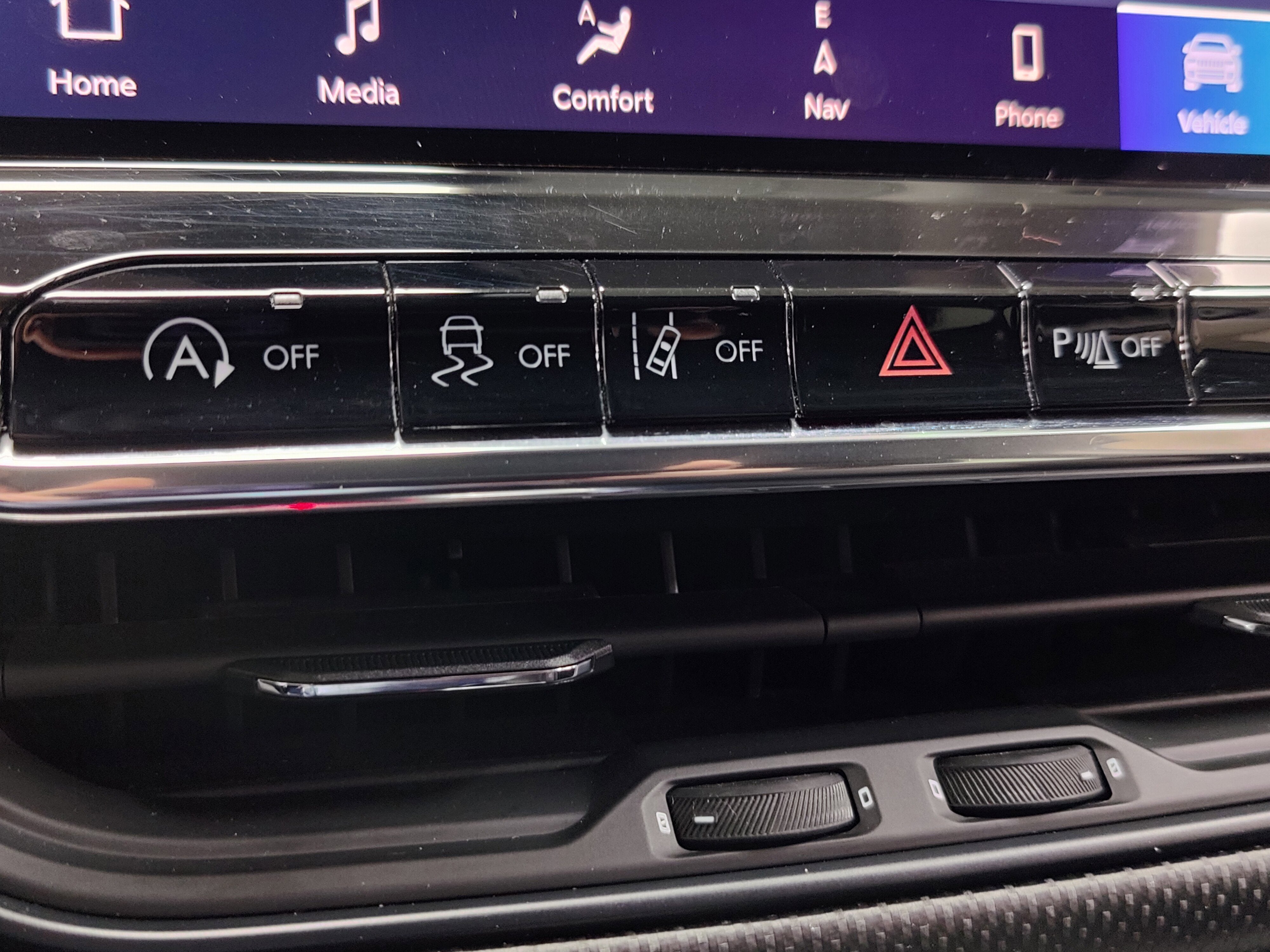 2022 Jeep Compass Trailhawk Elite 4X4 w/Sunroof/Nav