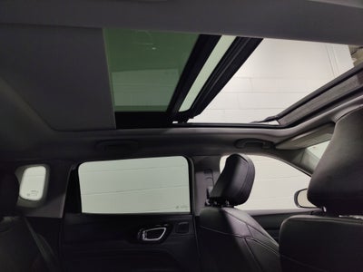 2022 Jeep Compass Trailhawk Elite 4X4 w/Sunroof/Nav