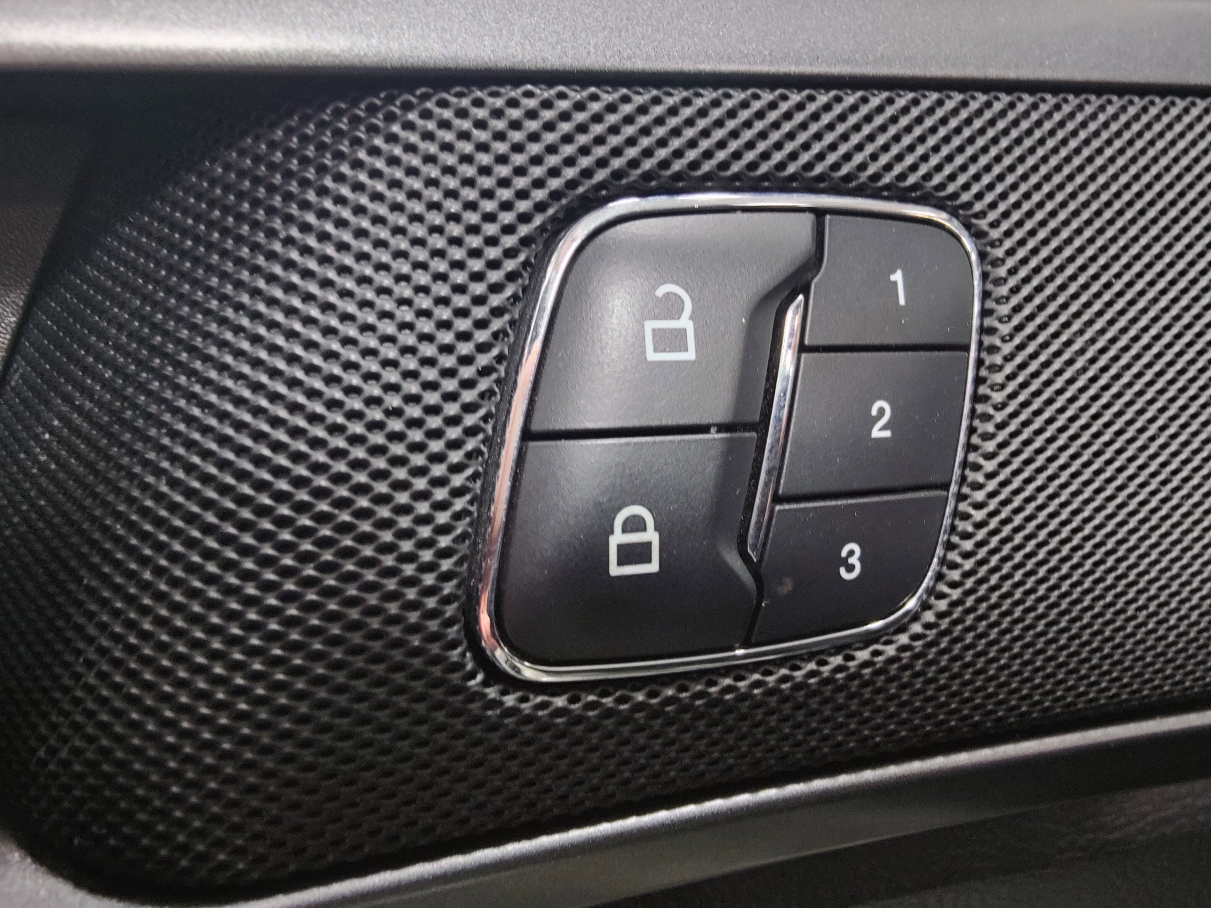 2015 Ford Fusion Titanium AWD w/Sunroof & Nav