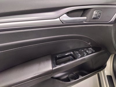 2015 Ford Fusion Titanium AWD w/Sunroof & Nav