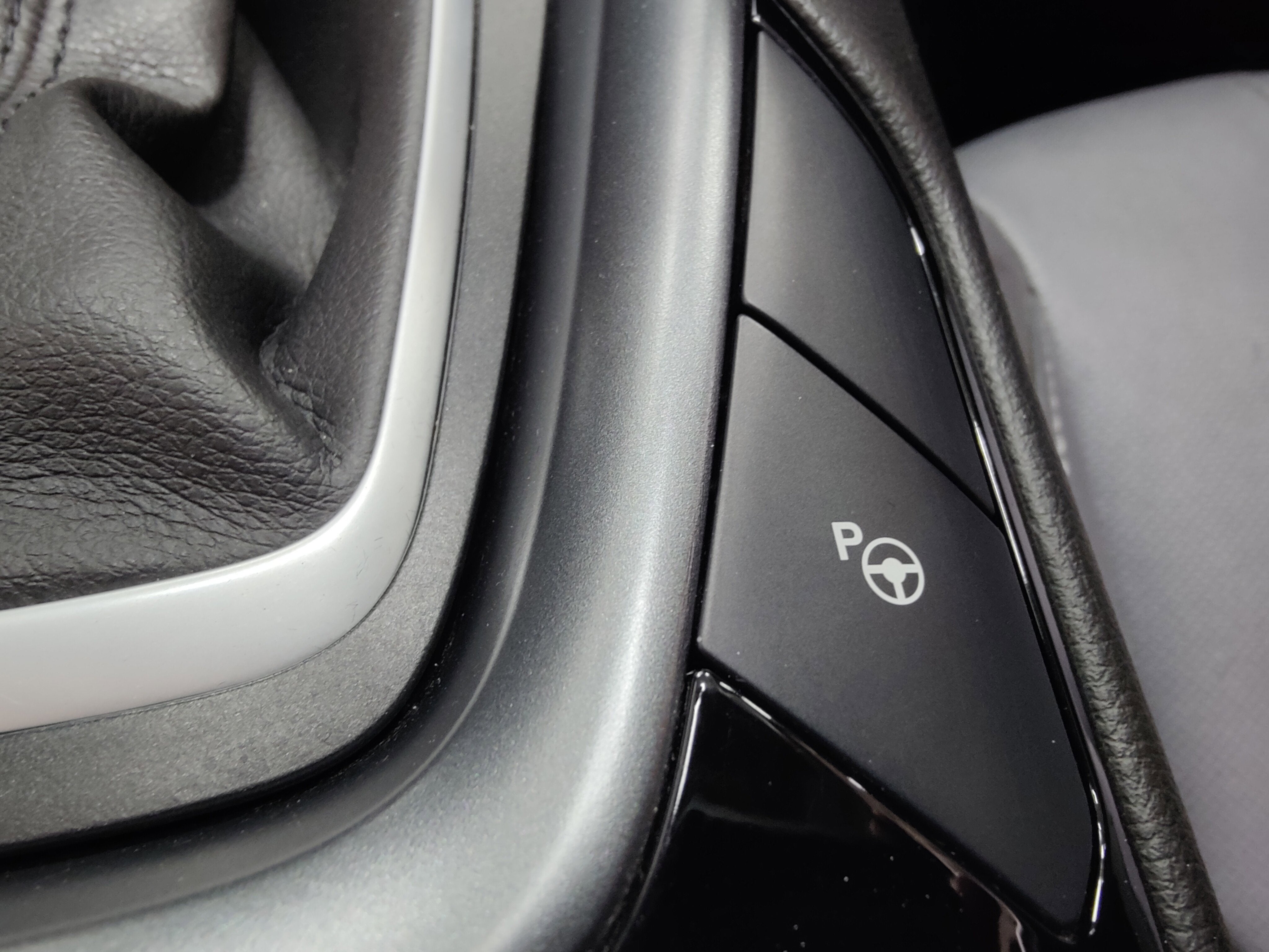 2015 Ford Fusion Titanium AWD w/Sunroof & Nav