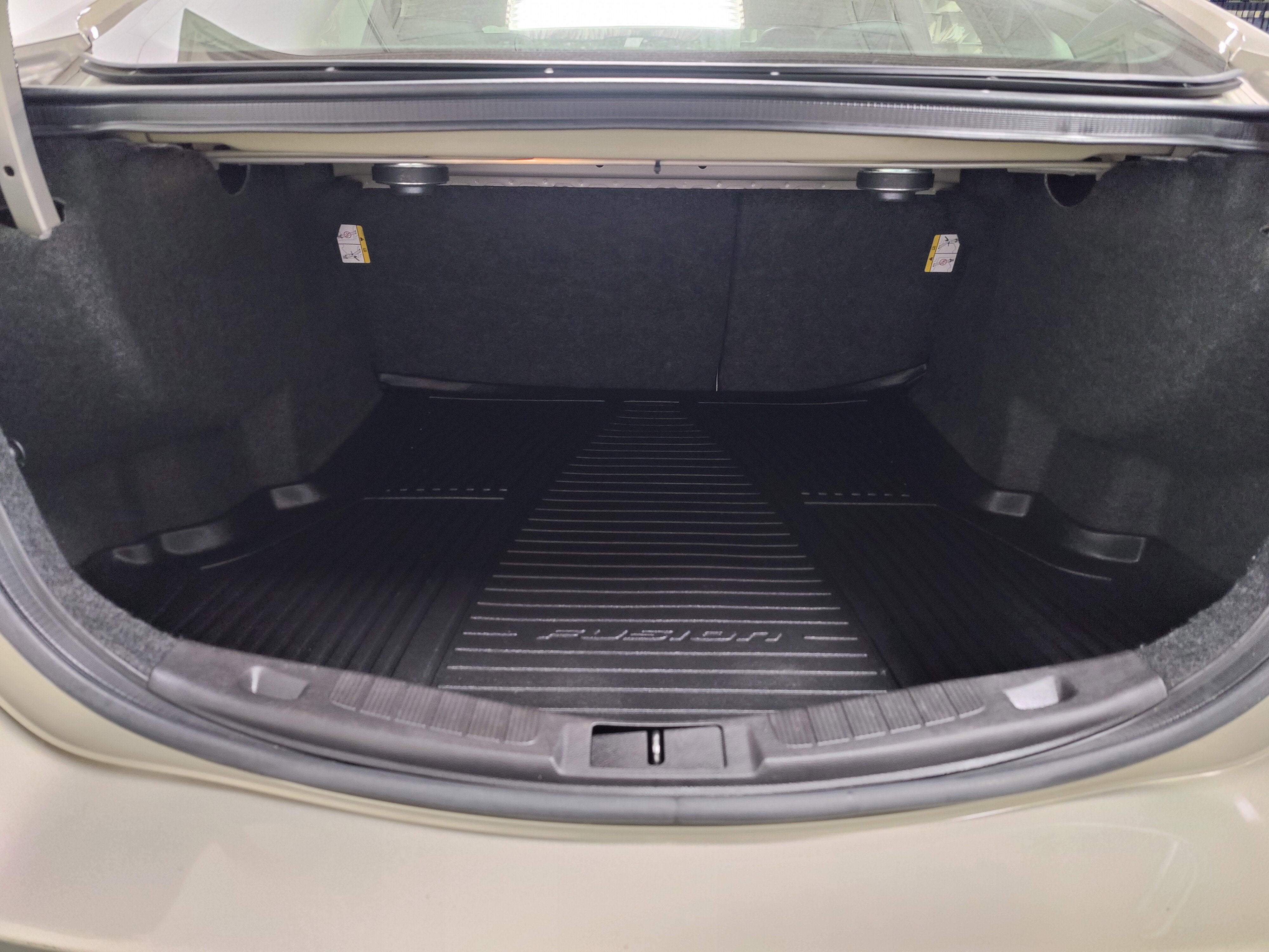 2015 Ford Fusion Titanium AWD w/Sunroof & Nav