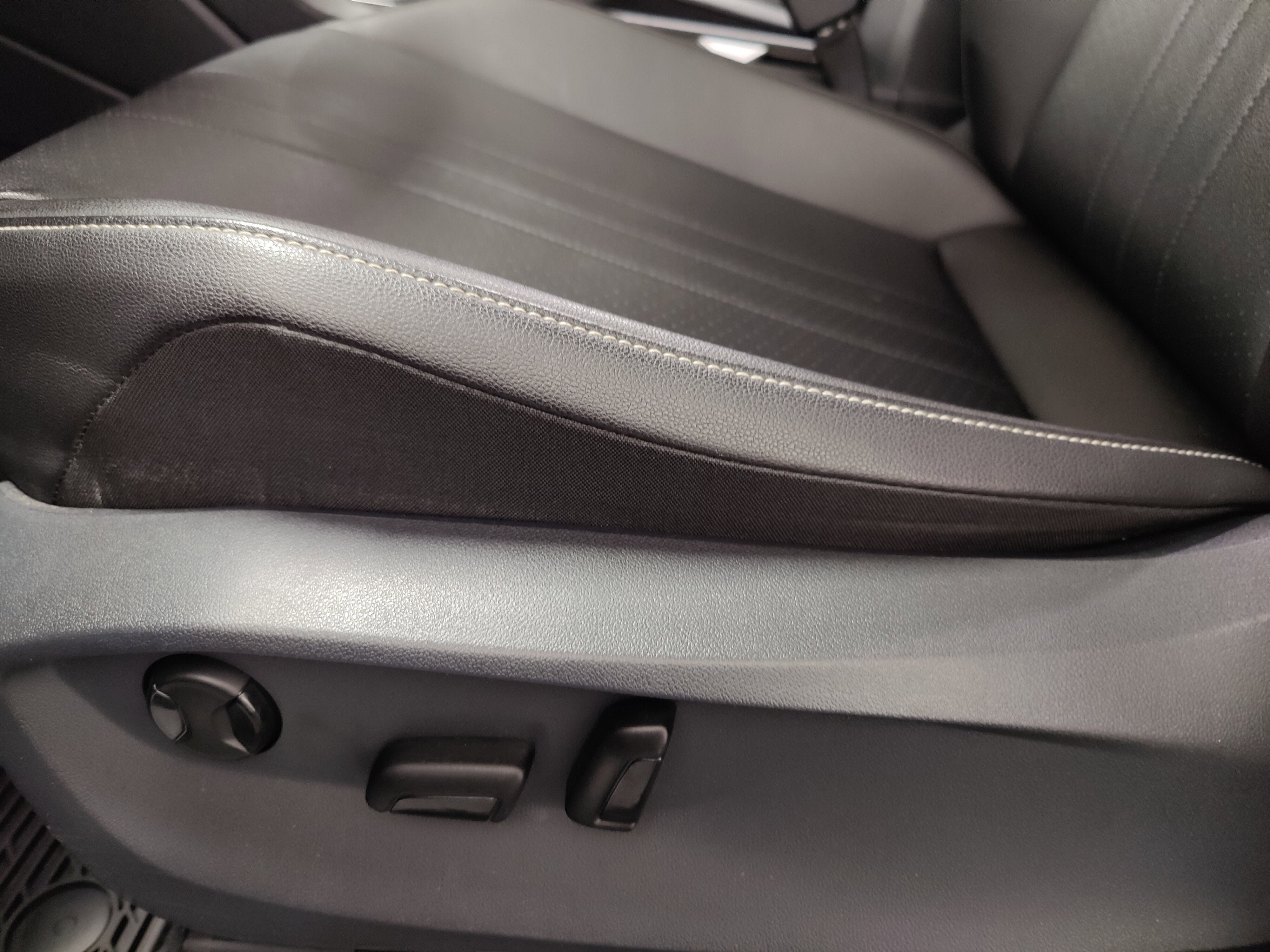 2022 Volkswagen Tiguan SE AWD w/Sunroof