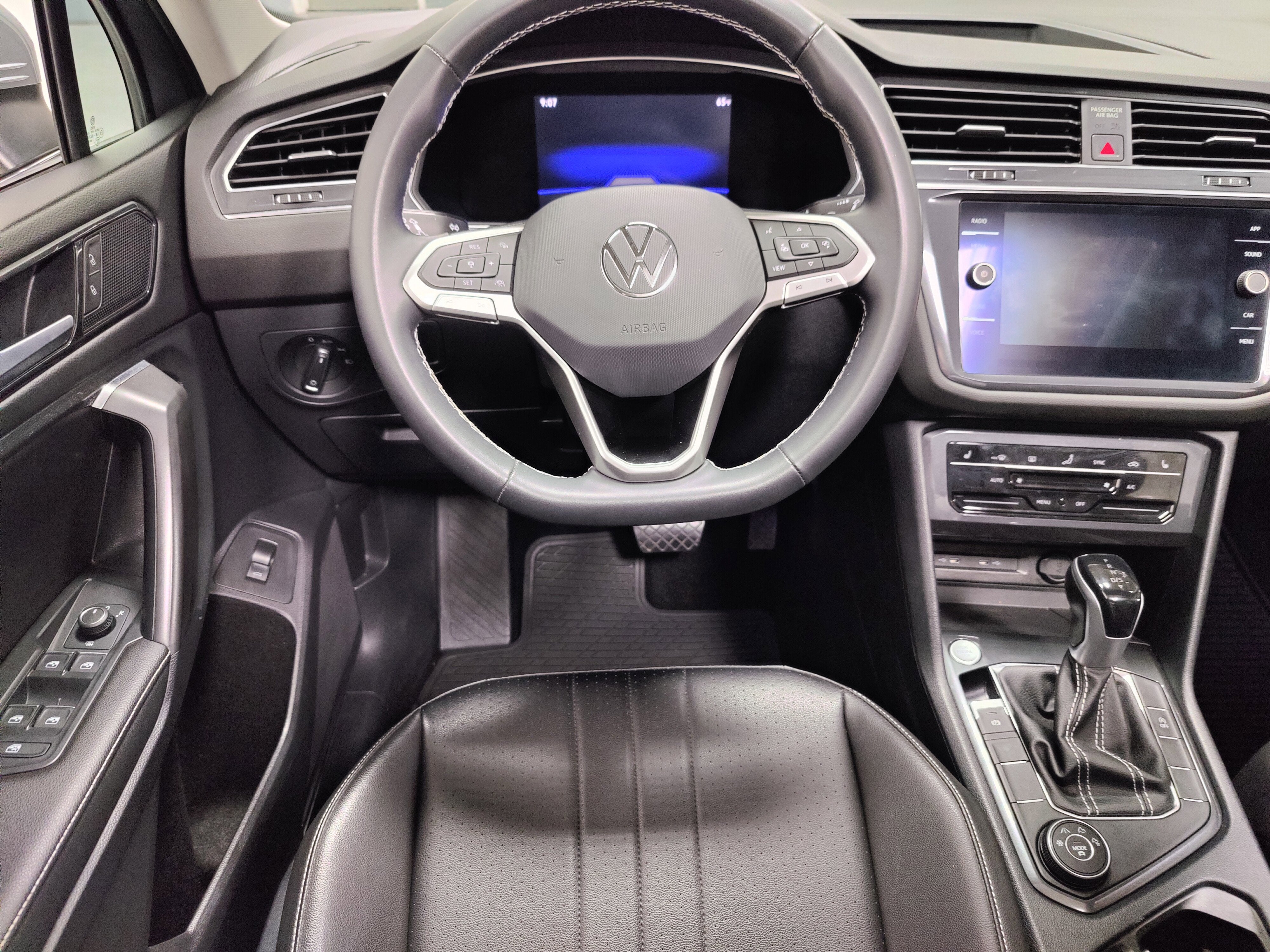 2022 Volkswagen Tiguan SE AWD w/Sunroof