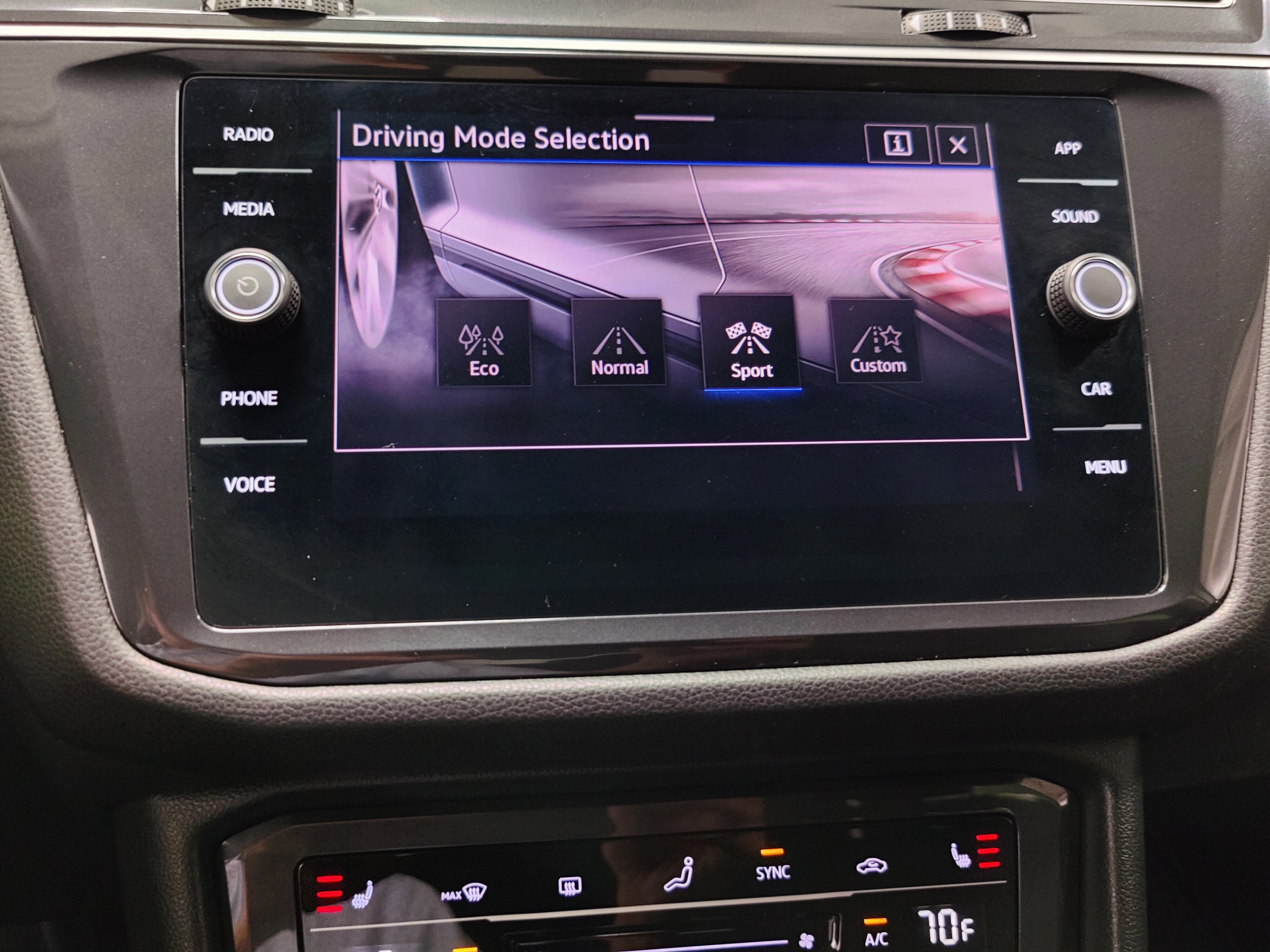 2024 Volkswagen Tiguan SE 4-Motion AWD