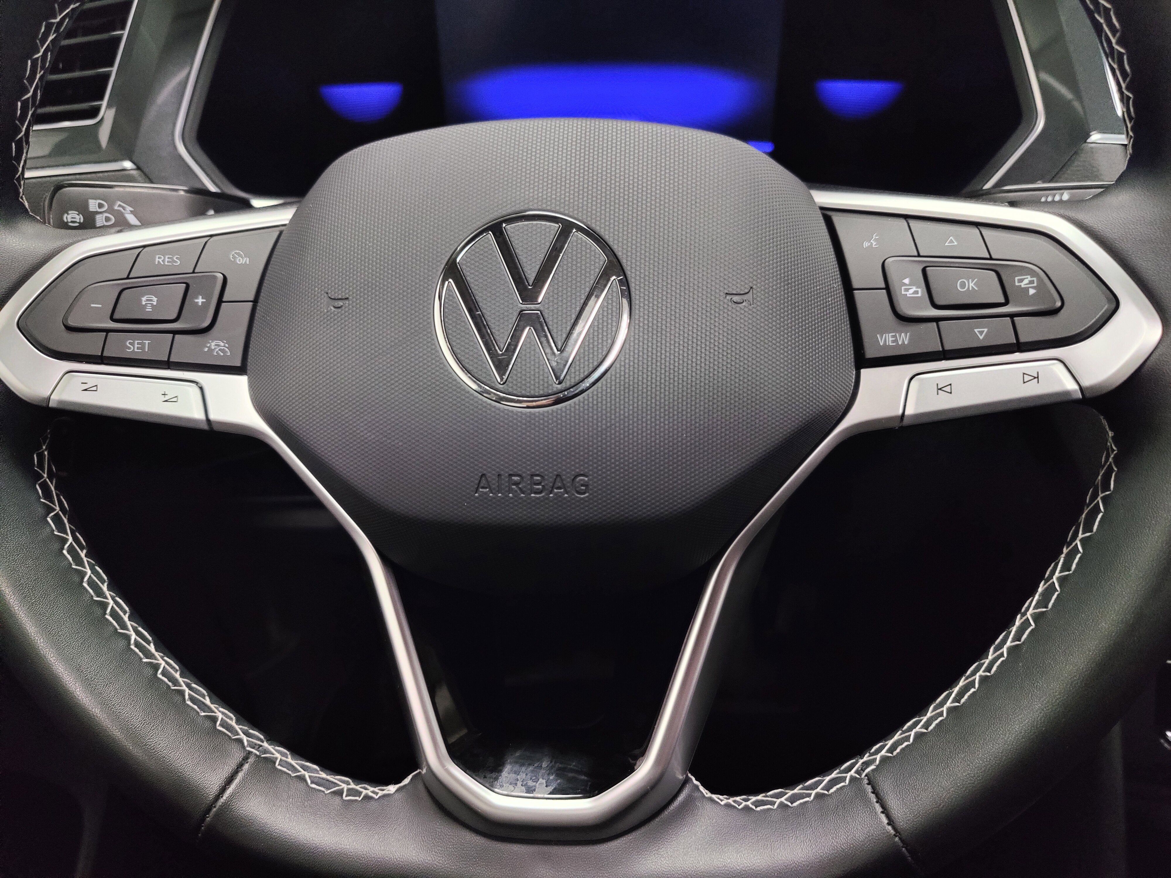 2022 Volkswagen Tiguan SE AWD w/Sunroof