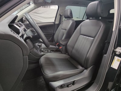 2022 Volkswagen Tiguan SE AWD w/Sunroof