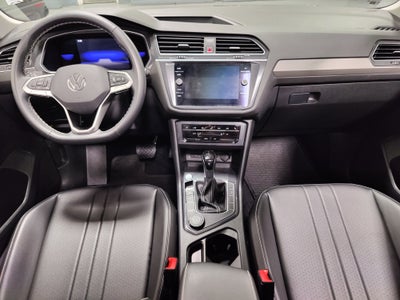 2022 Volkswagen Tiguan SE AWD w/Sunroof
