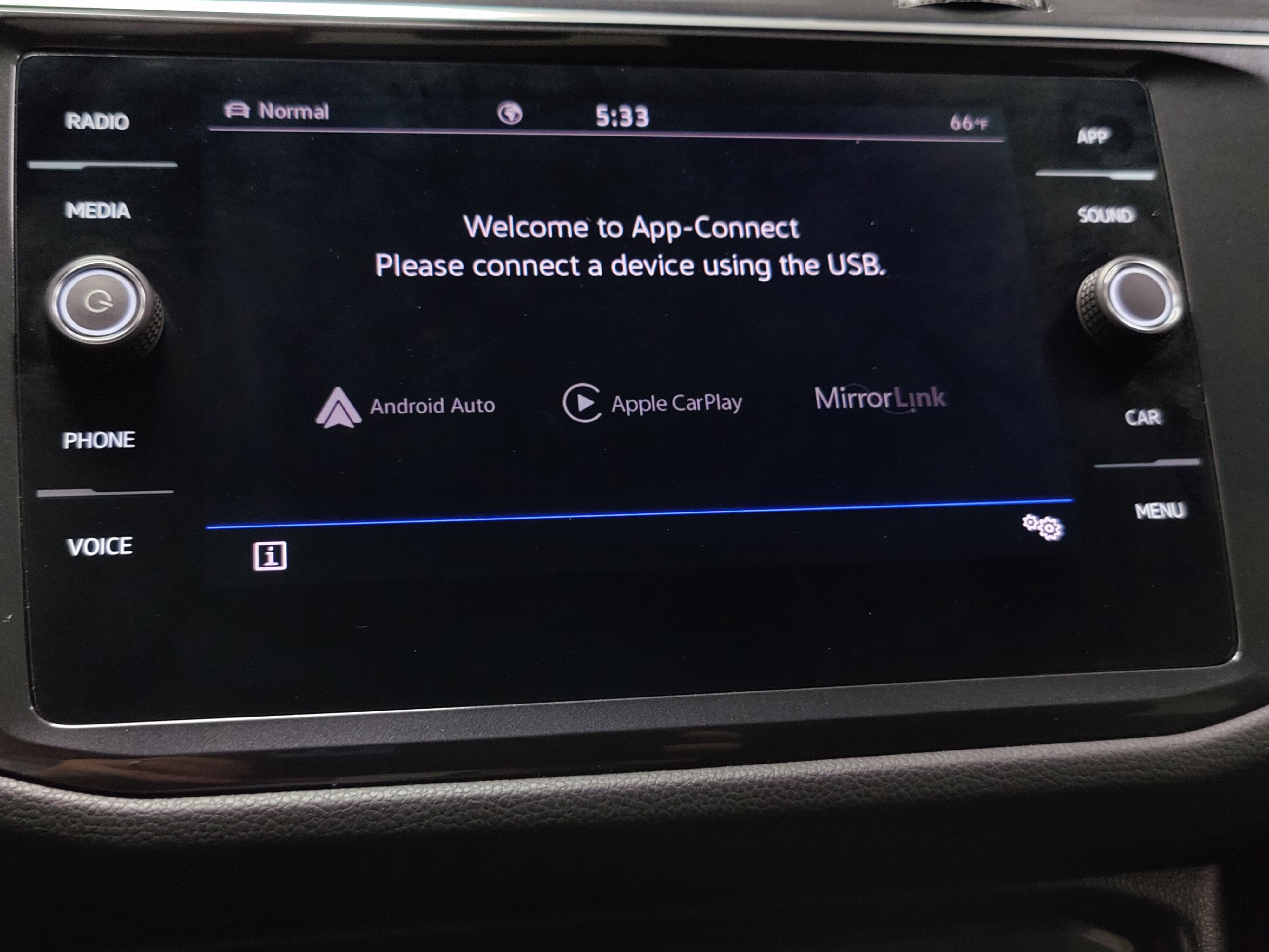 2022 Volkswagen Tiguan SE AWD w/Sunroof